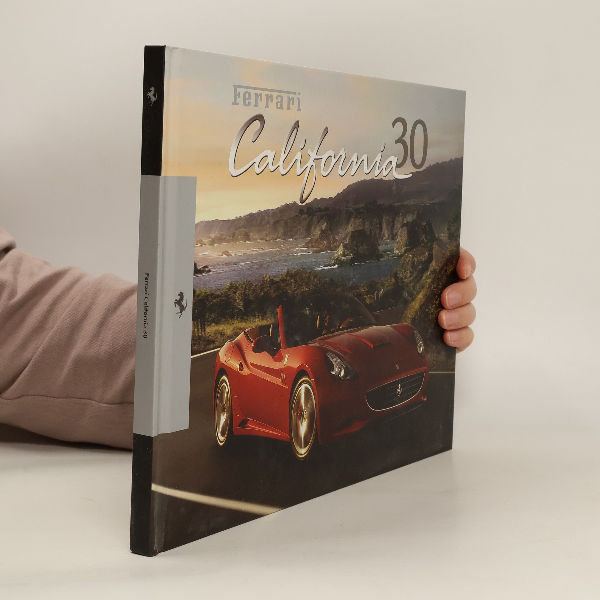 Collectif d'auteurs Ferrari California 30