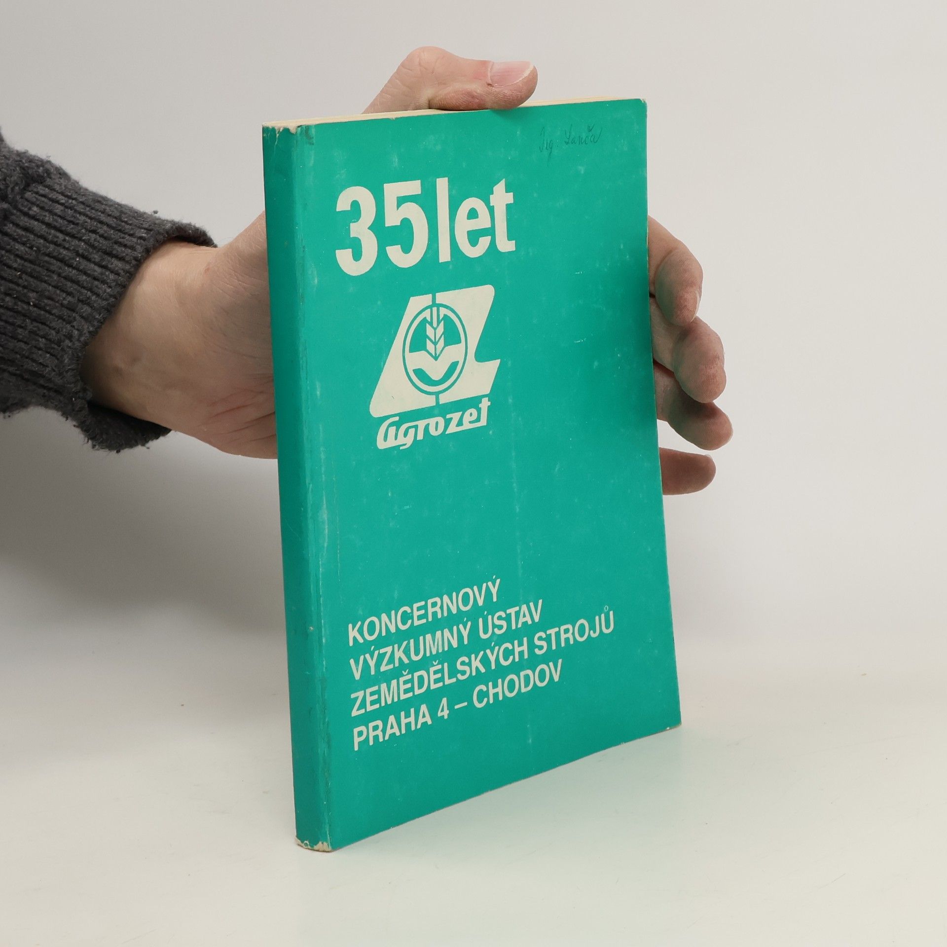 Collectif d'auteurs 35 let