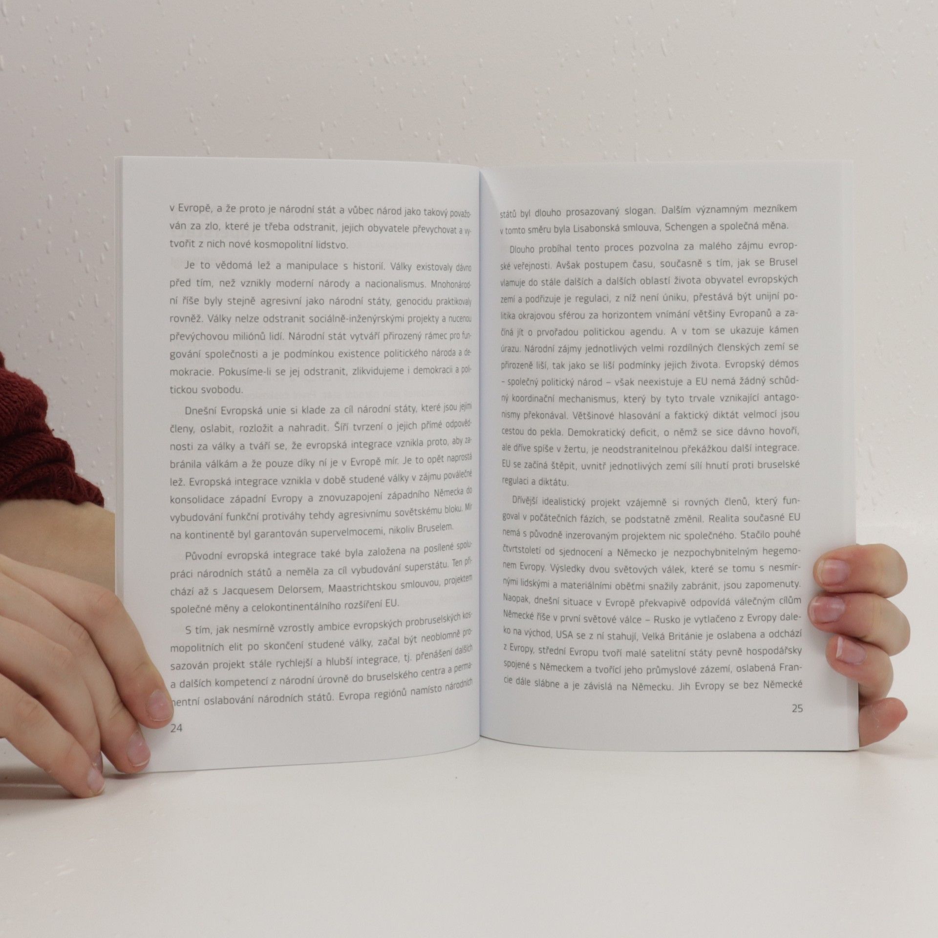 Autores varios 100 let od založení Československa v textech, projevech a rozhovorech IVK
