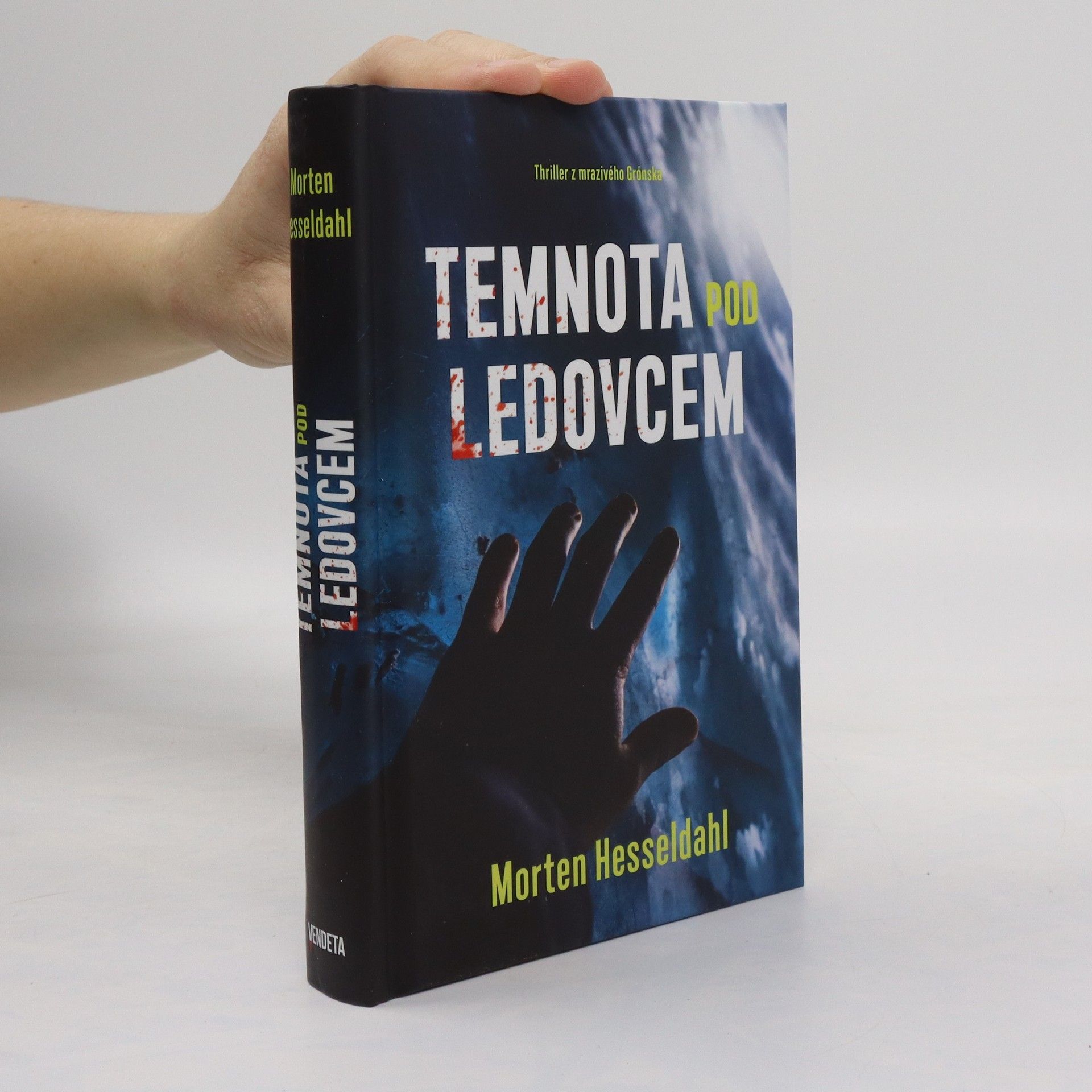 Morten Hesseldahl Temnota pod ledovcem