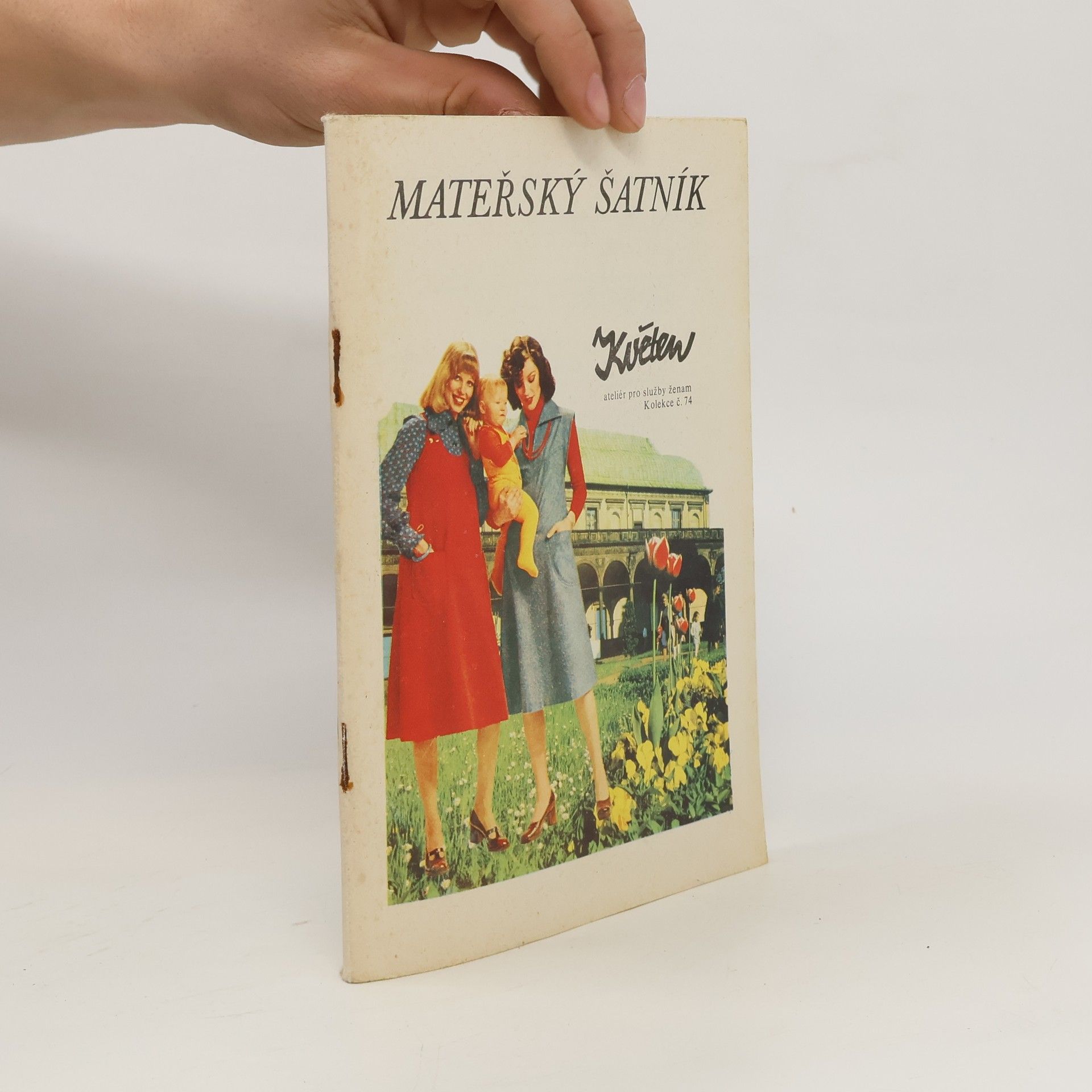 Kolektív autorov Mateřský šatník