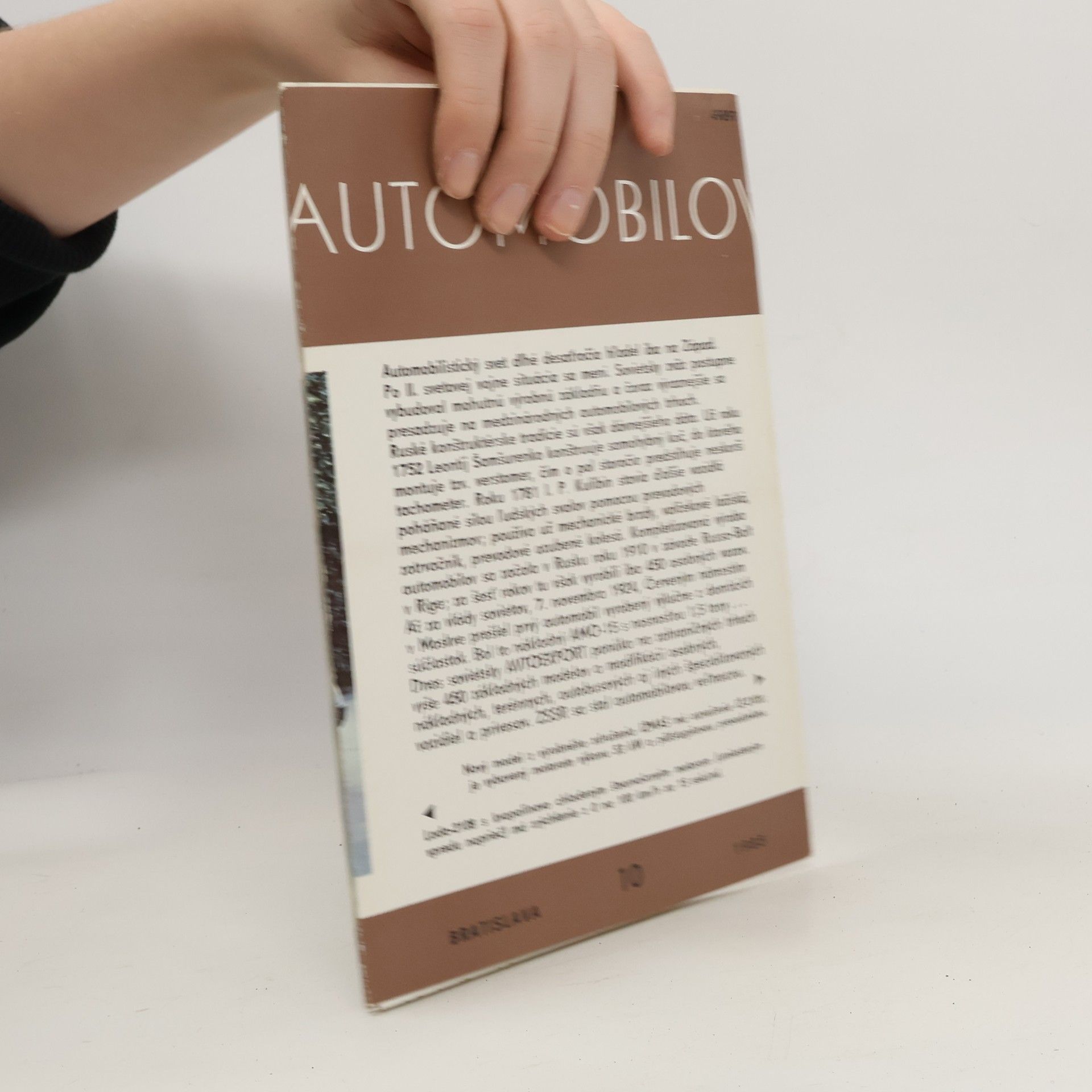 Kolektív autorov Automobilový priemysel: Zo života Sovietskeho zväzu