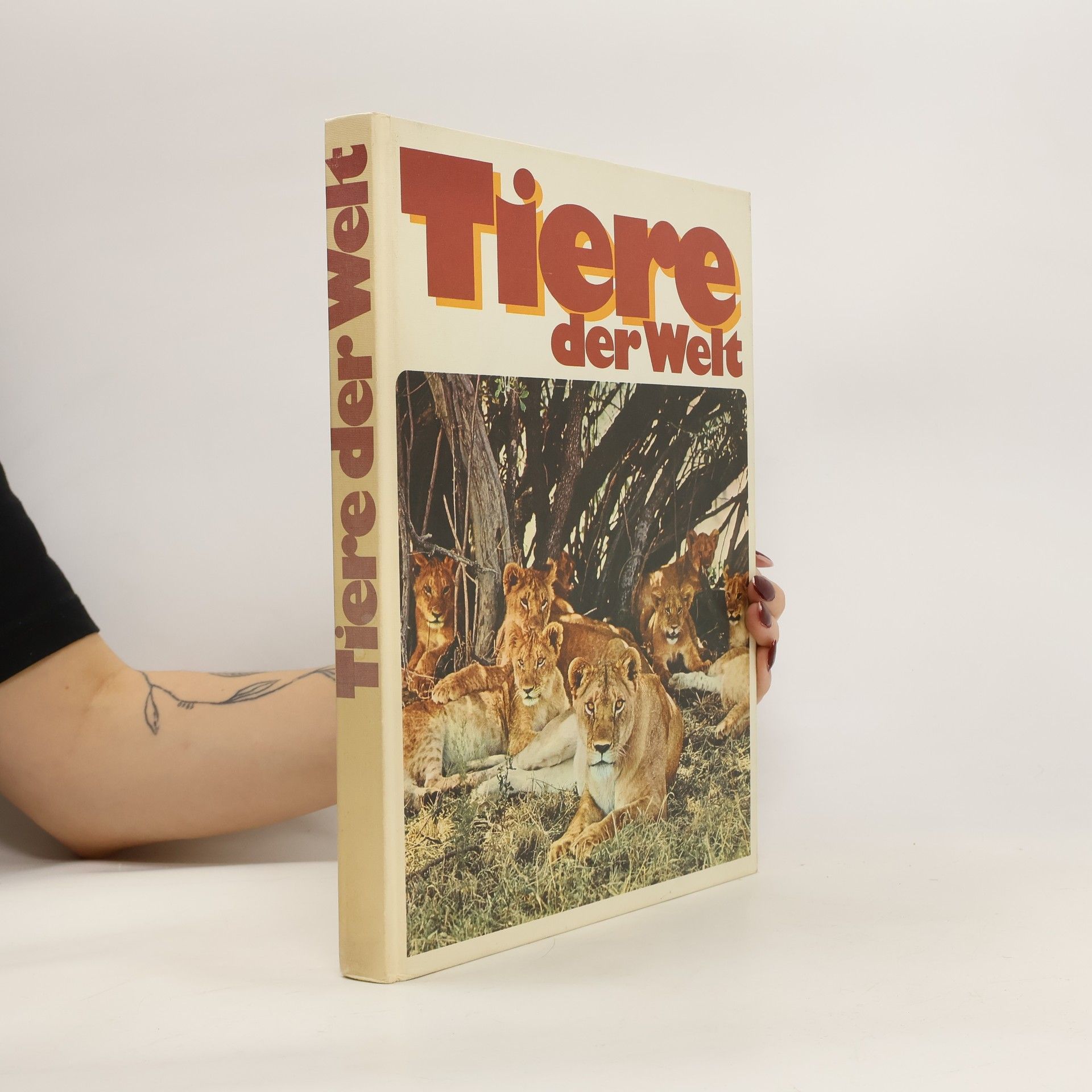 AA.VV. Tiere der Welt