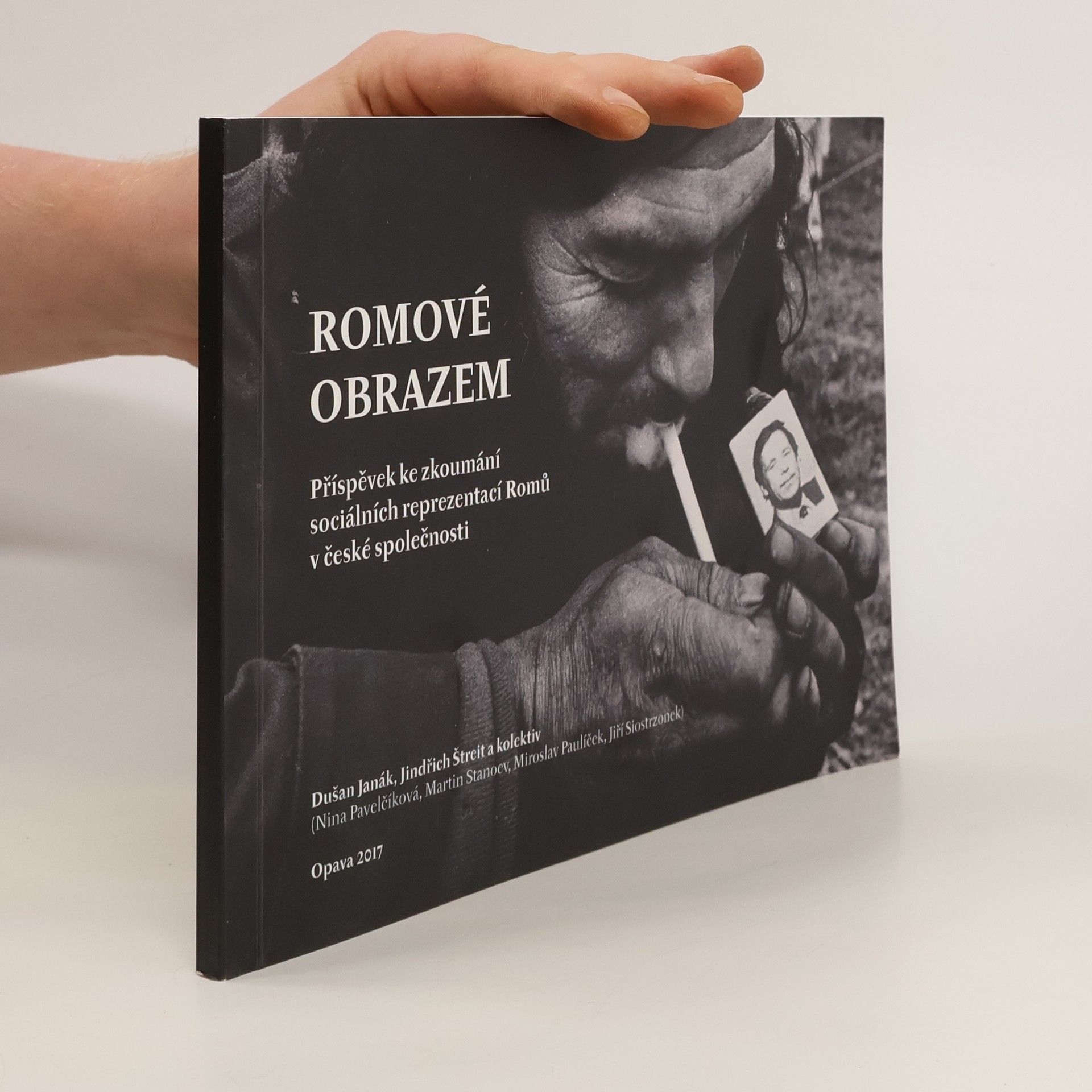 AA.VV. Romové obrazem : příspěvek ke zkoumání sociálních reprezentací Romů v české společnosti
