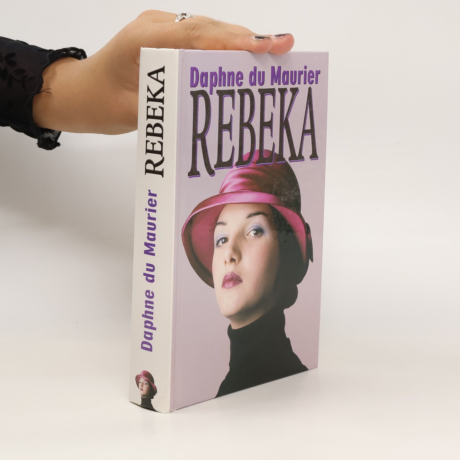 Daphne du Maurier Rebeka