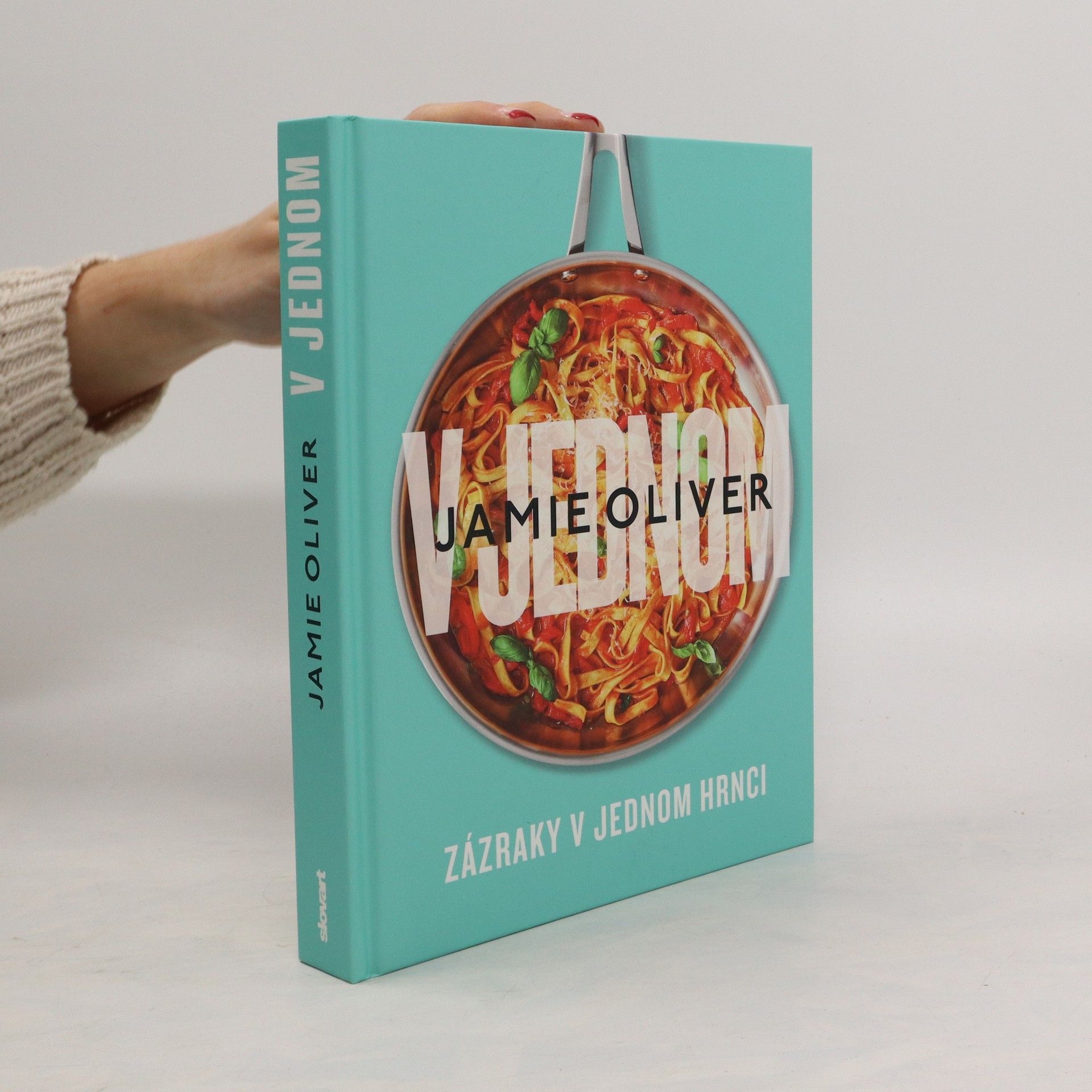 Jamie Oliver Zázraky v jednom hrnci