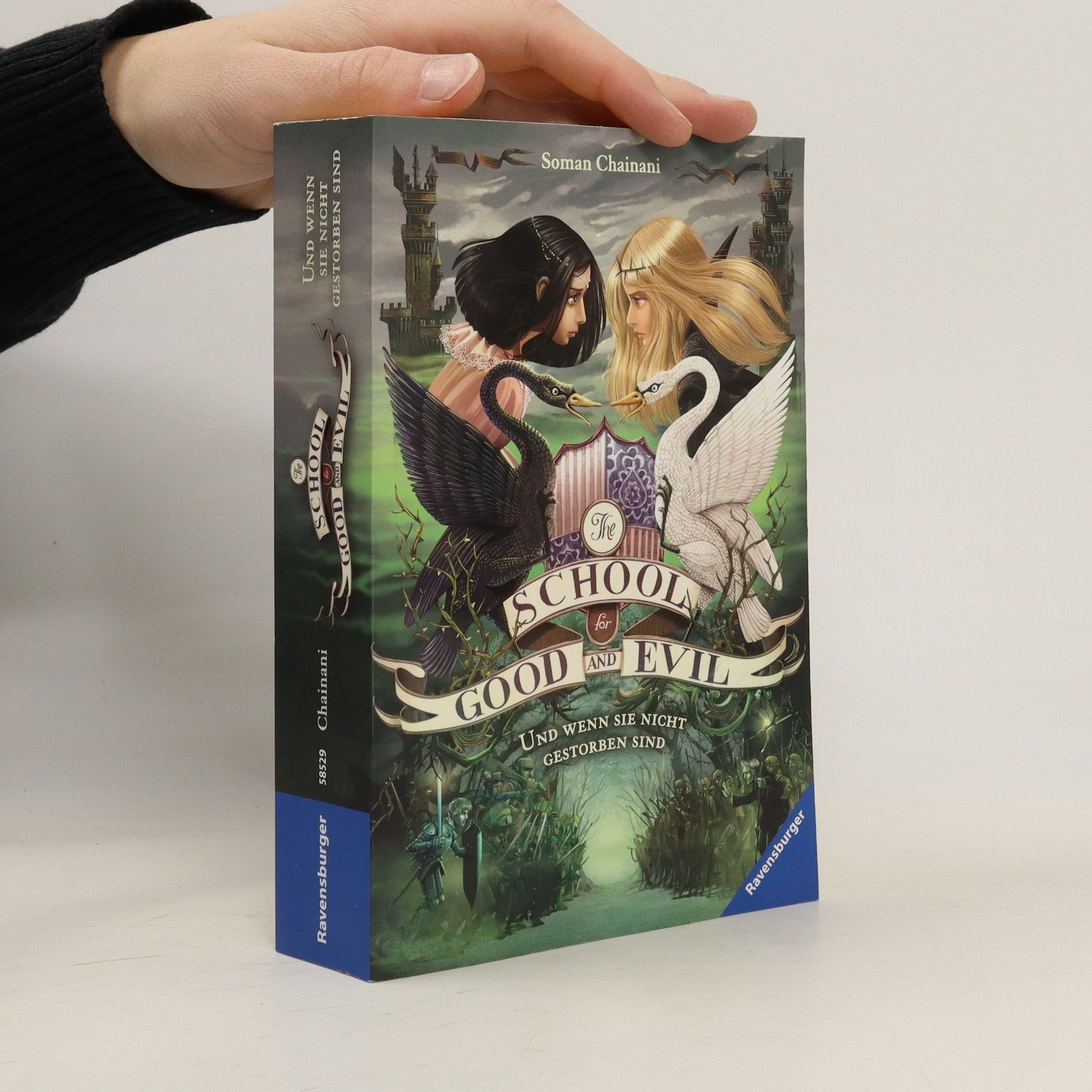 Soman Chainani The School for Good and Evil 3