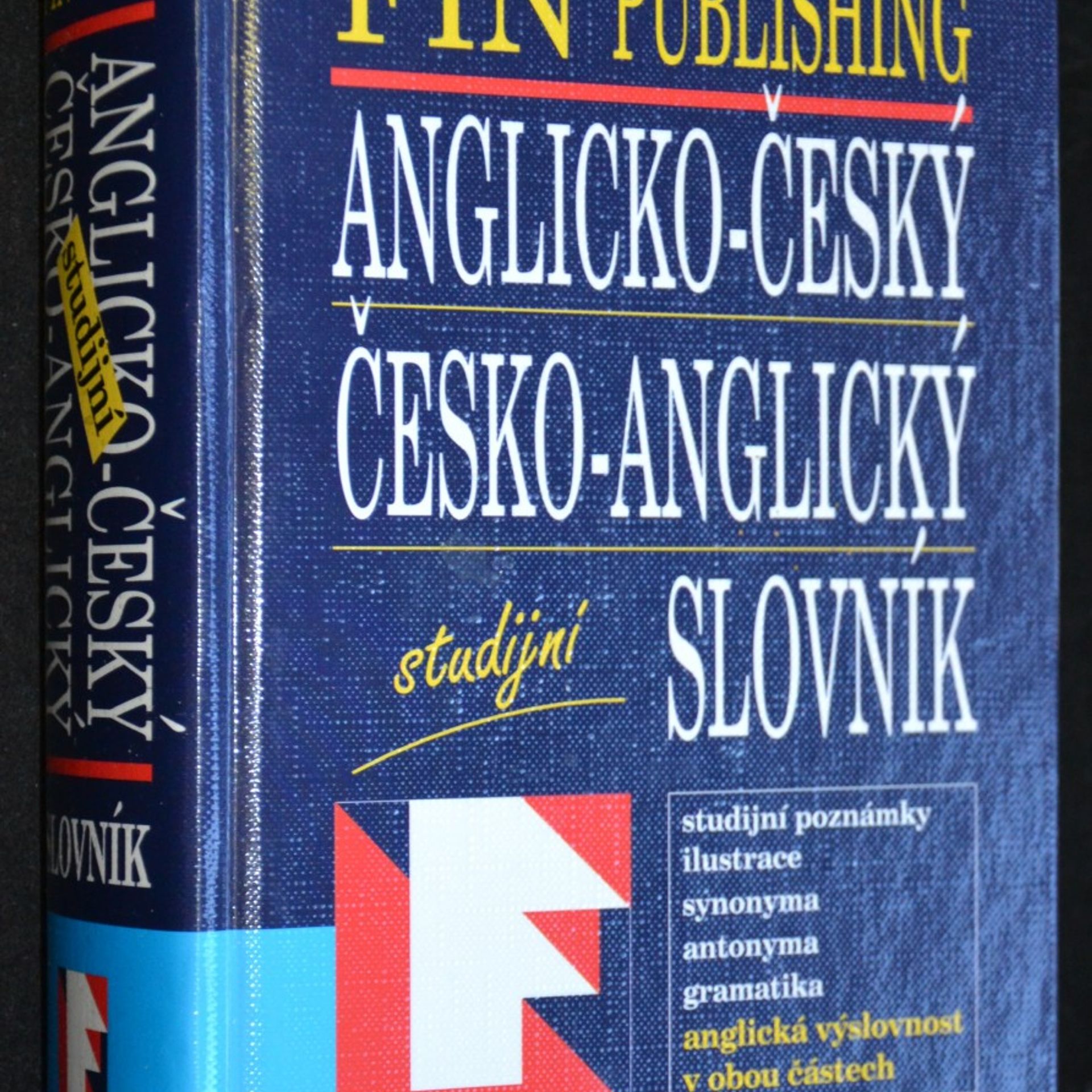 Various authors Anglicko-český a česko-anglický slovník