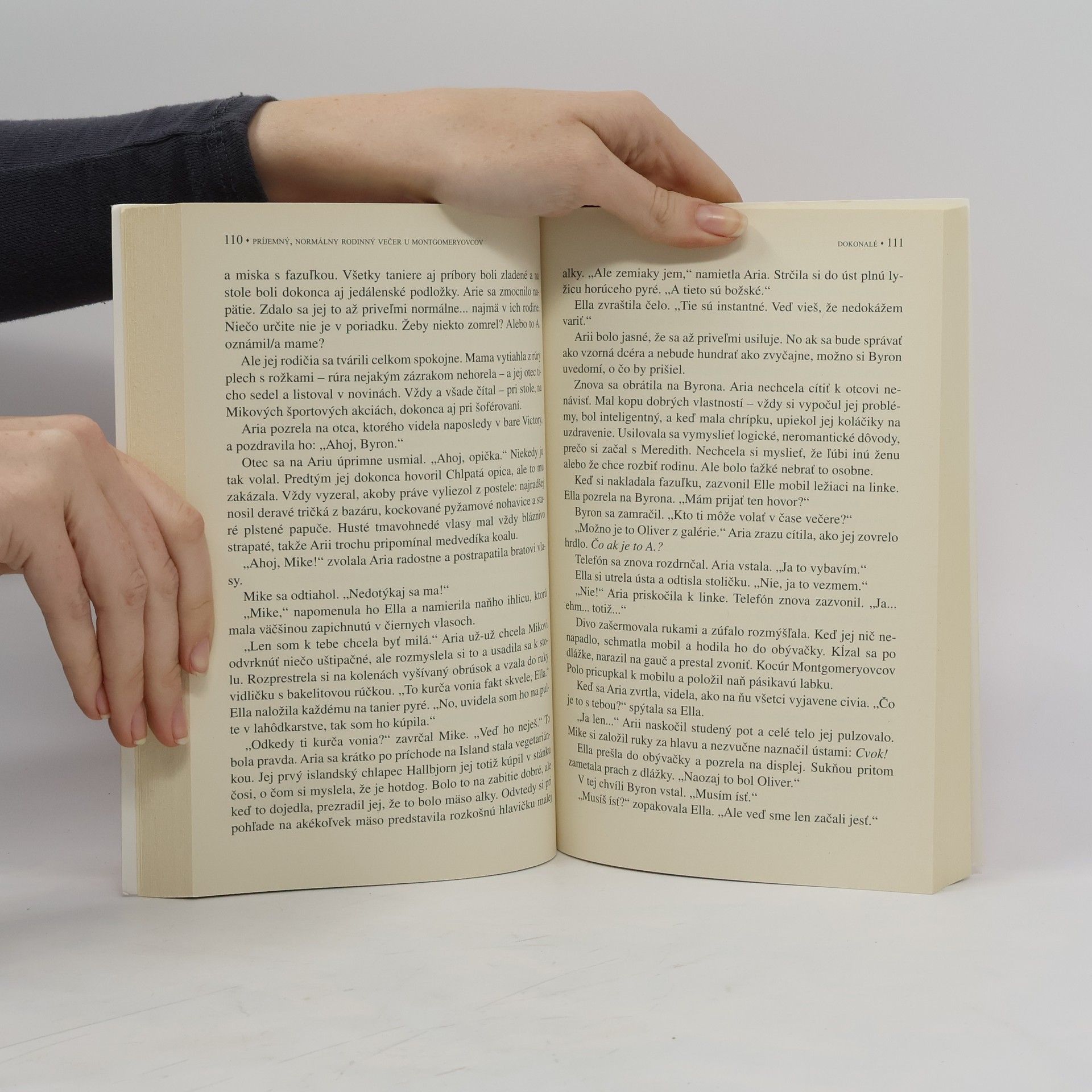 Sara Shepard Malé klamárky: Dokonalé