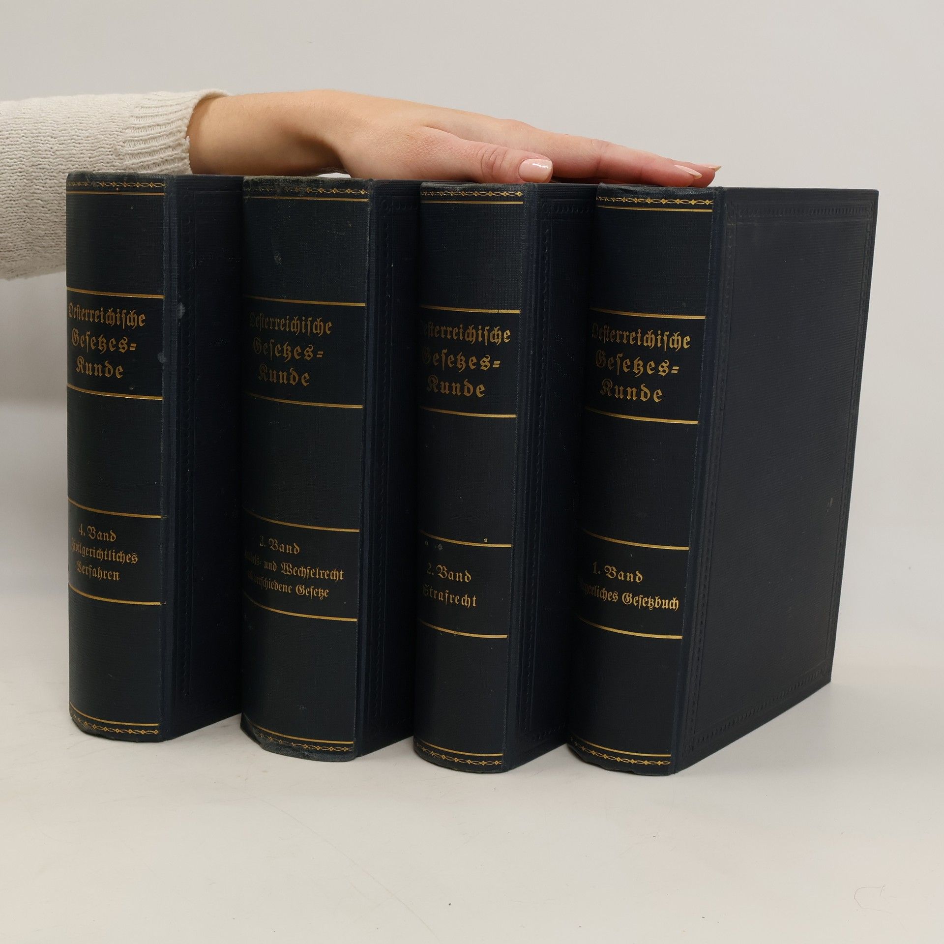 Collectif d'auteurs Das allgemeine bürgerliche Gesetzbuch für das Kaisertum Österreich I-IV