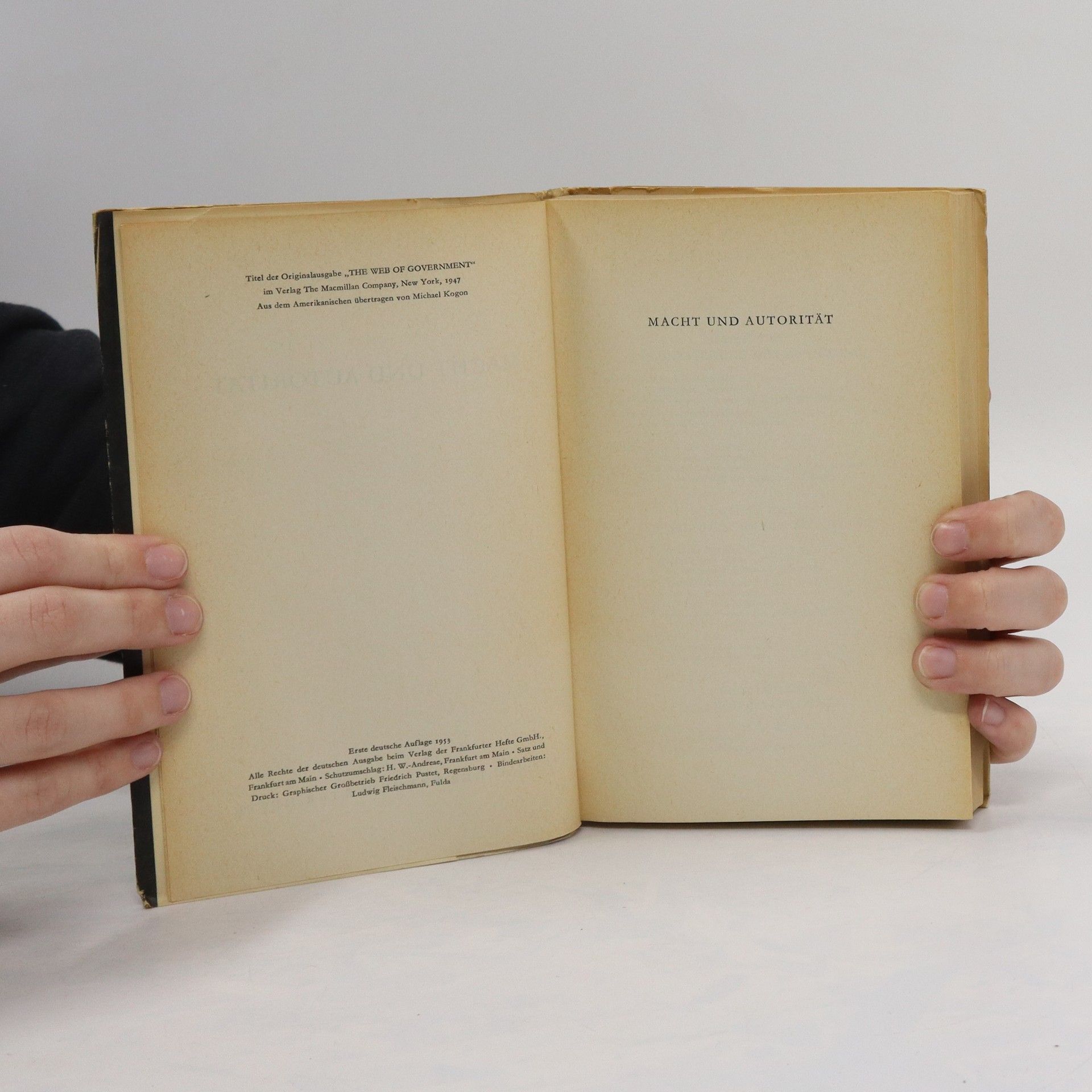 R. M. McIver Macht und Autorität