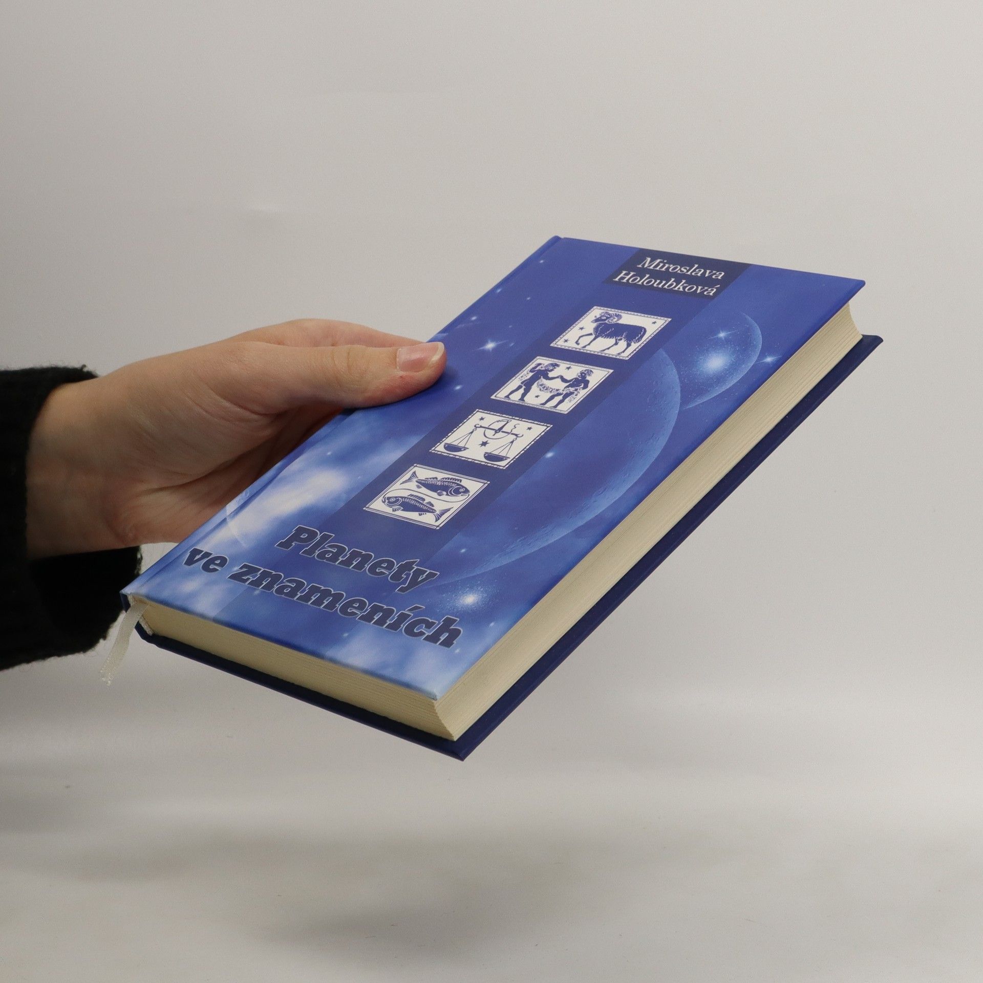 Miroslava Holoubková Planety ve znameních
