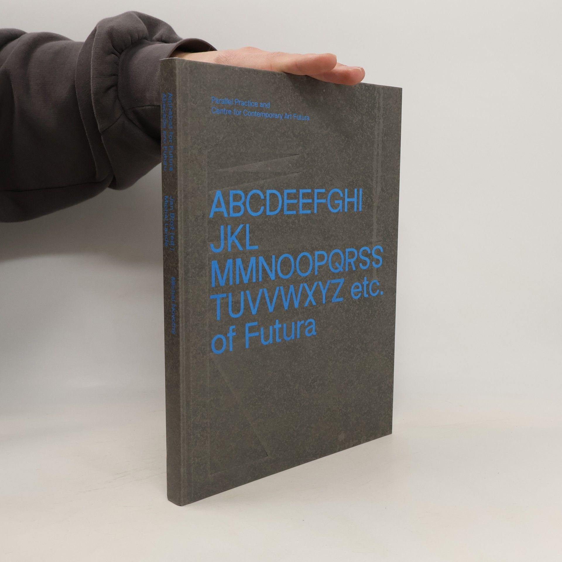 Jan Brož ABCDEEFGHIJKLMMNOOPQRSSTUVVWXYZ etc. of Futura