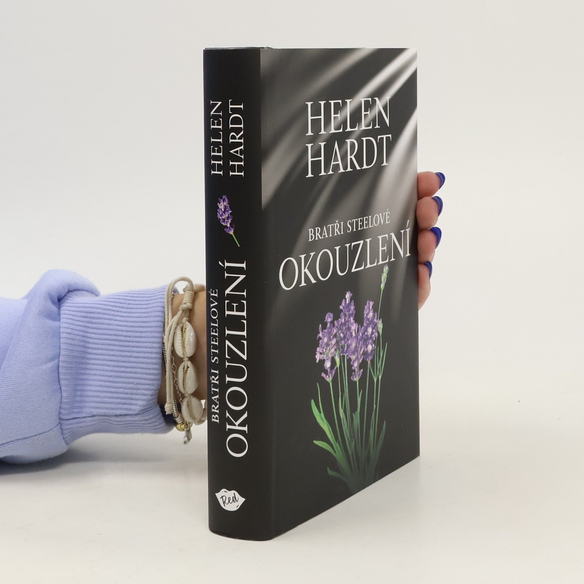 Helen Hardt Bratři Steelové. Okouzlení