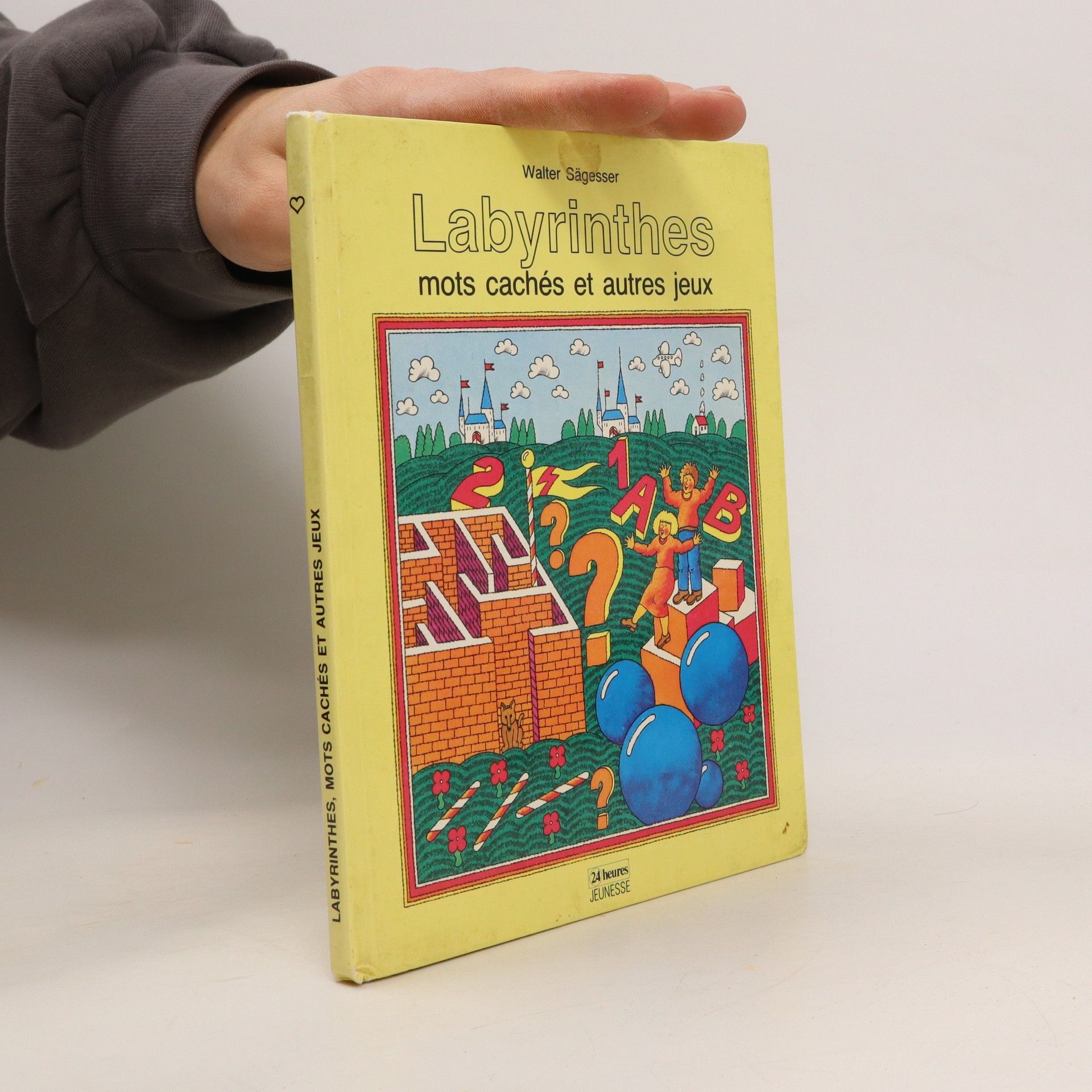 Walter Sägesser Labyrinthes. Mots cachés et autres jeux