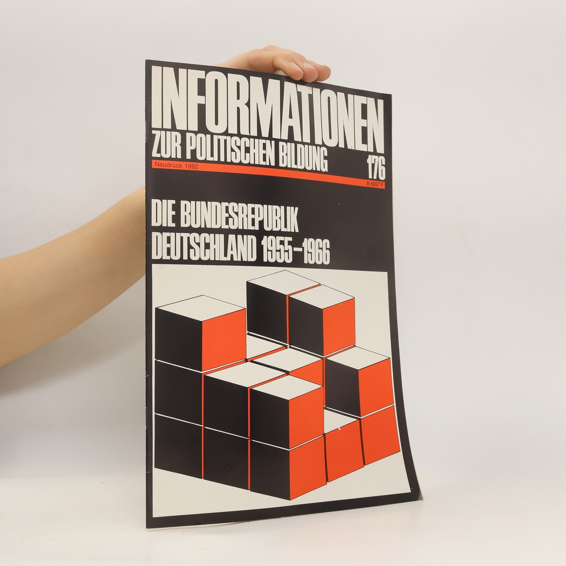 Autorenkollektiv Informationen zur politischen Bildung 176