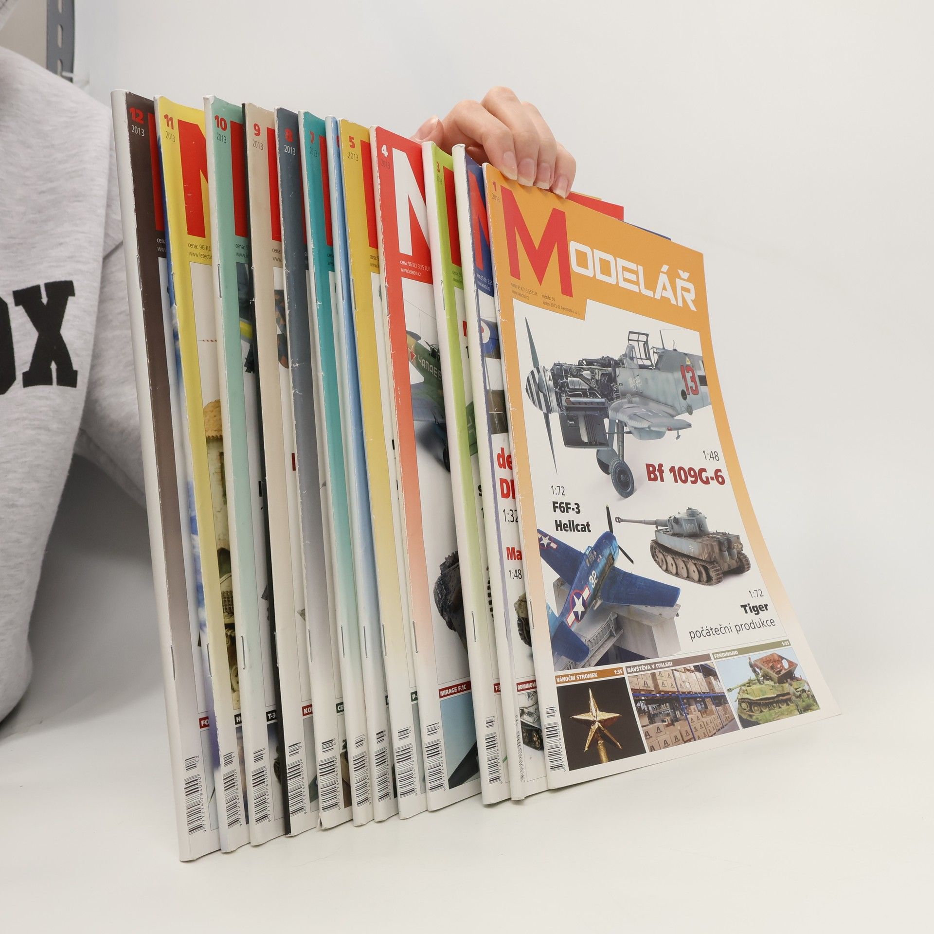 Autores varios Modelář 1-12/2013