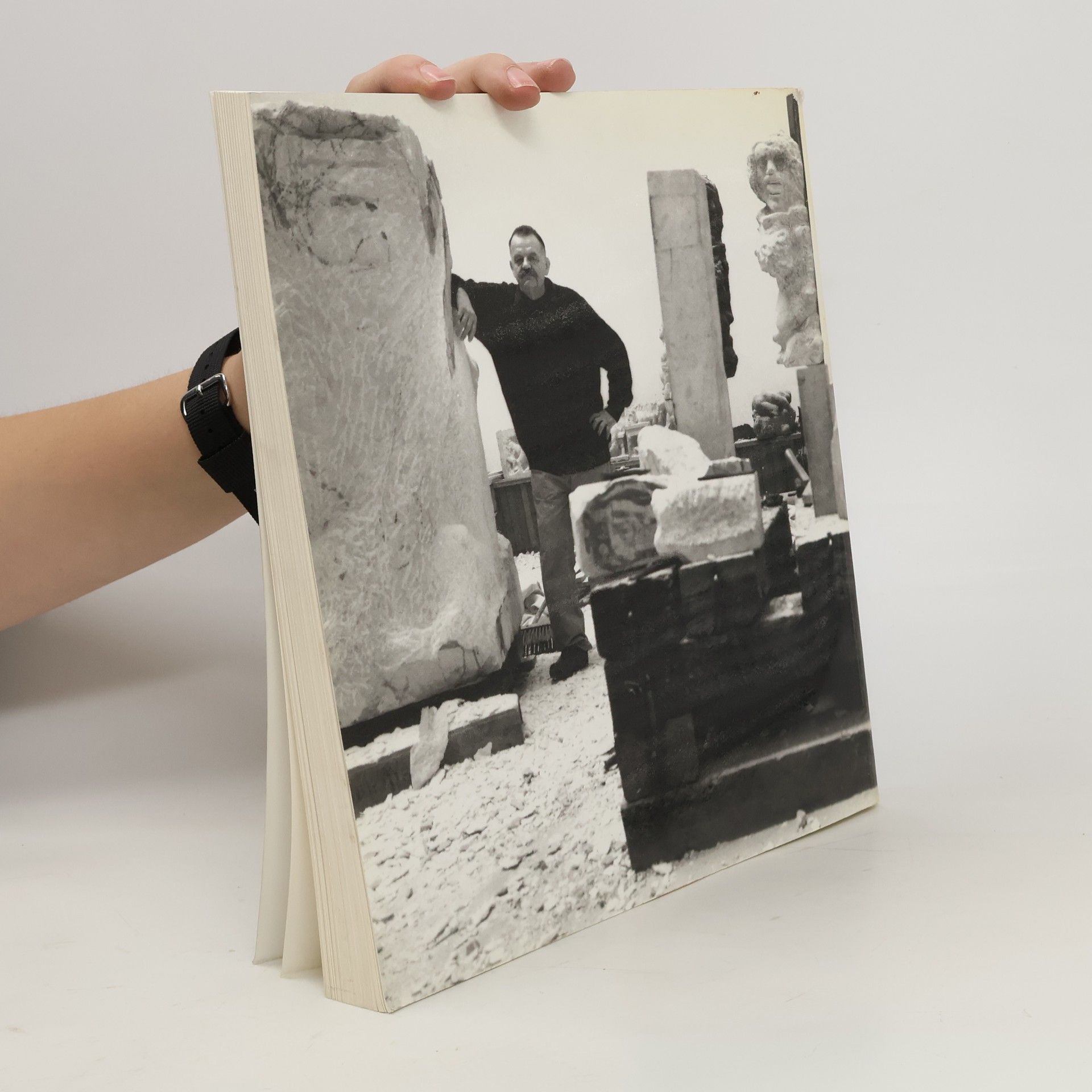 kolektiv Alfred Hrdlicka. Skulpturen, Zeichnungen, Druckgraphik 1945-1997