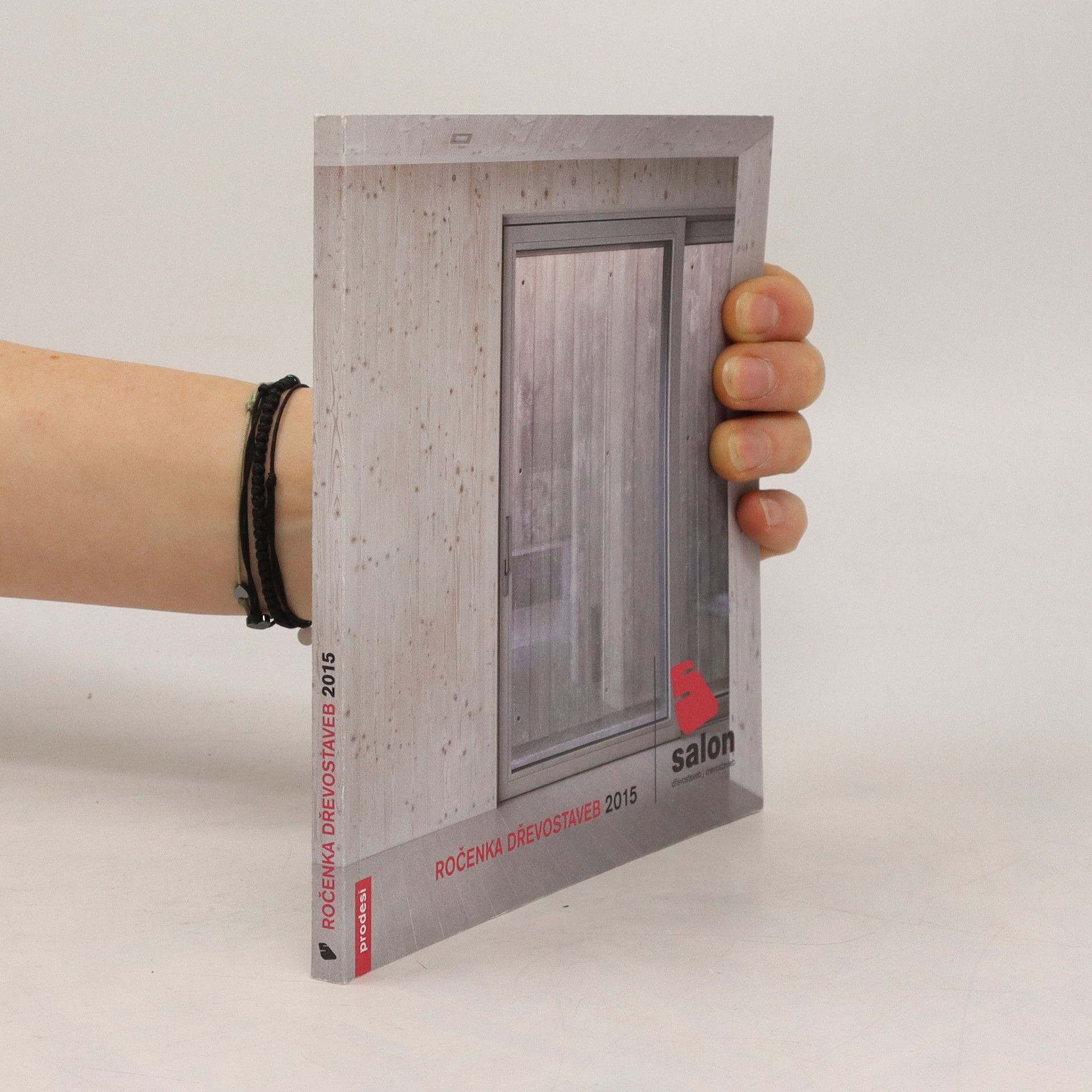 Auteurscollectief Ročenka dřevostaveb 2015