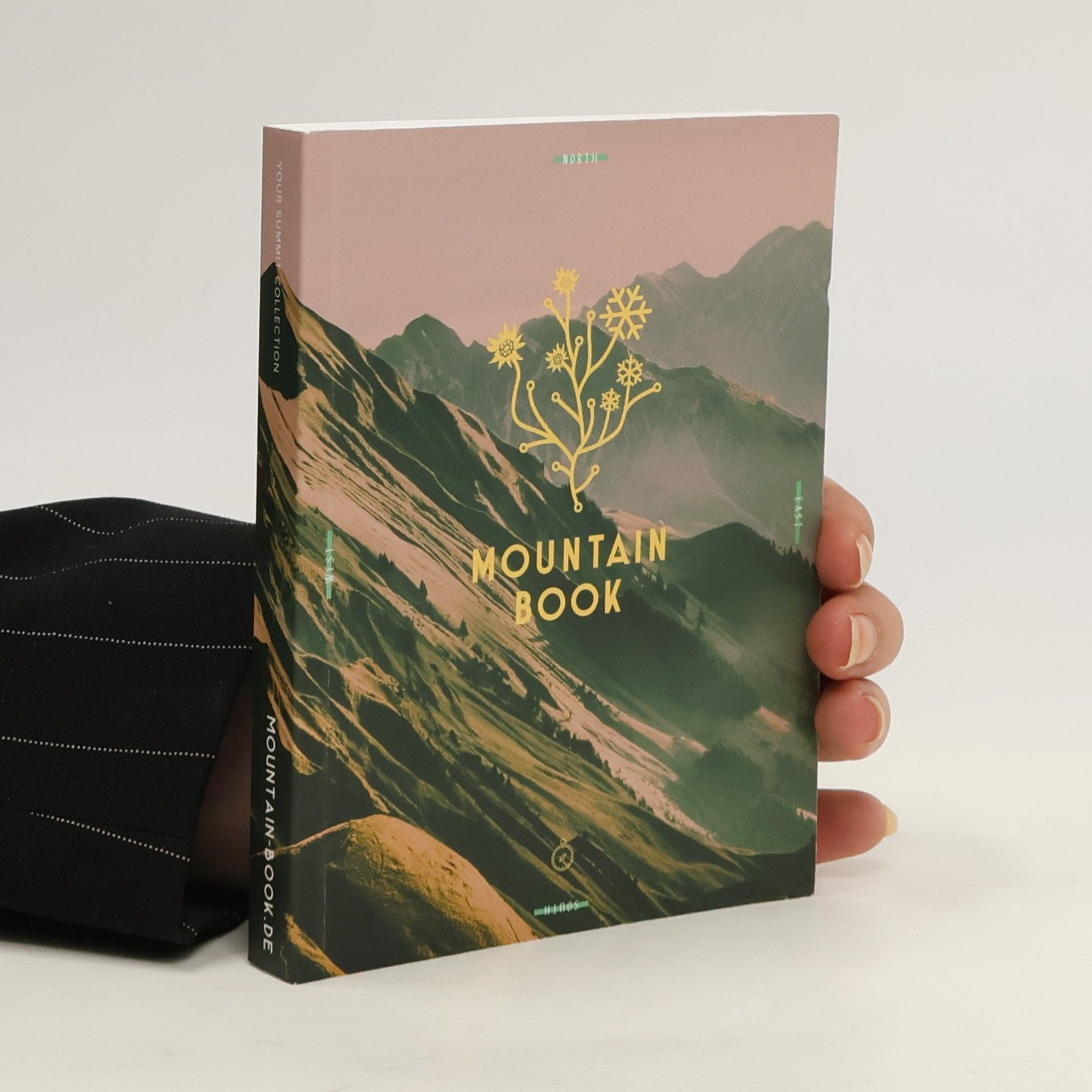 AA.VV. Mountain Book