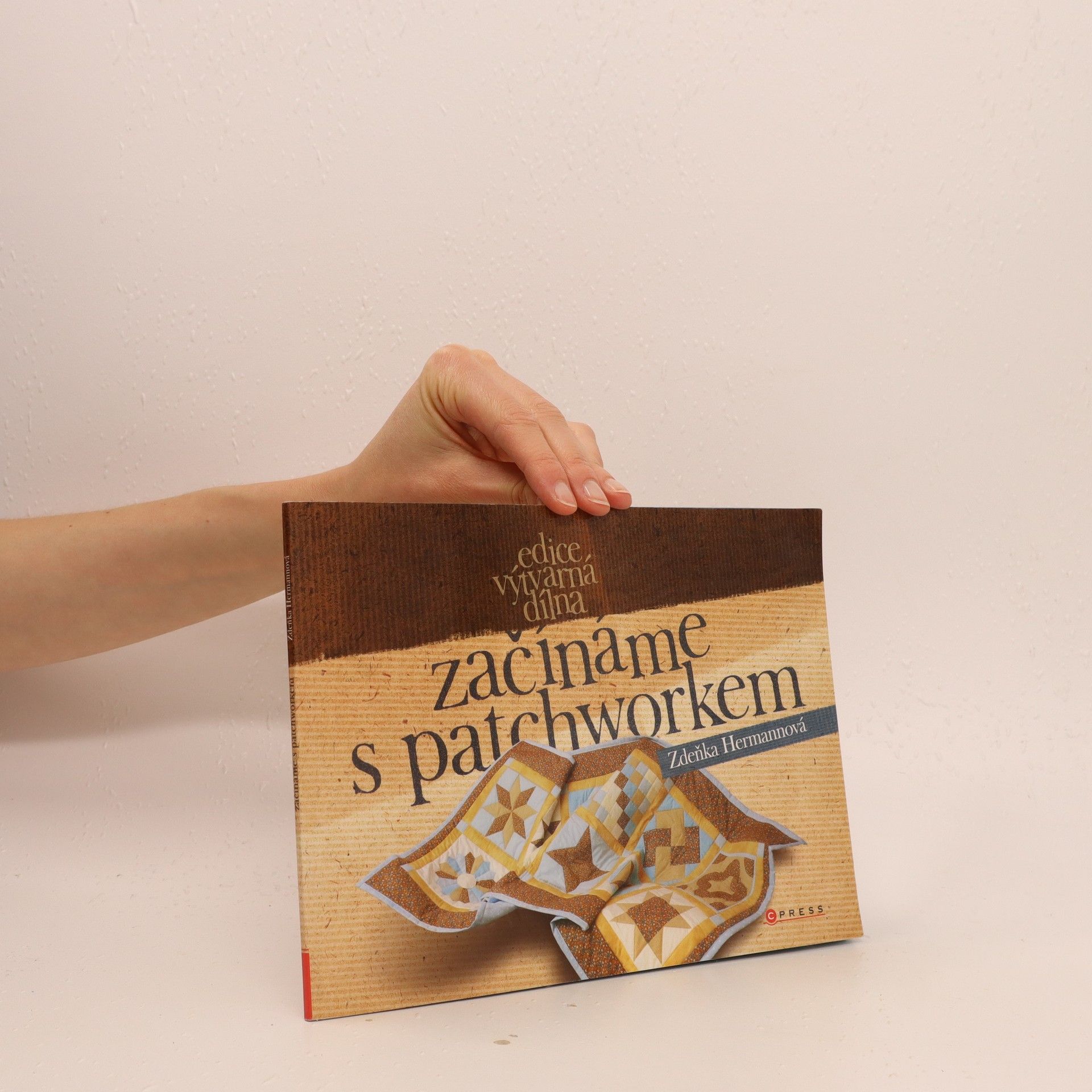 Zdenka Hermannová Začínáme s patchworkem