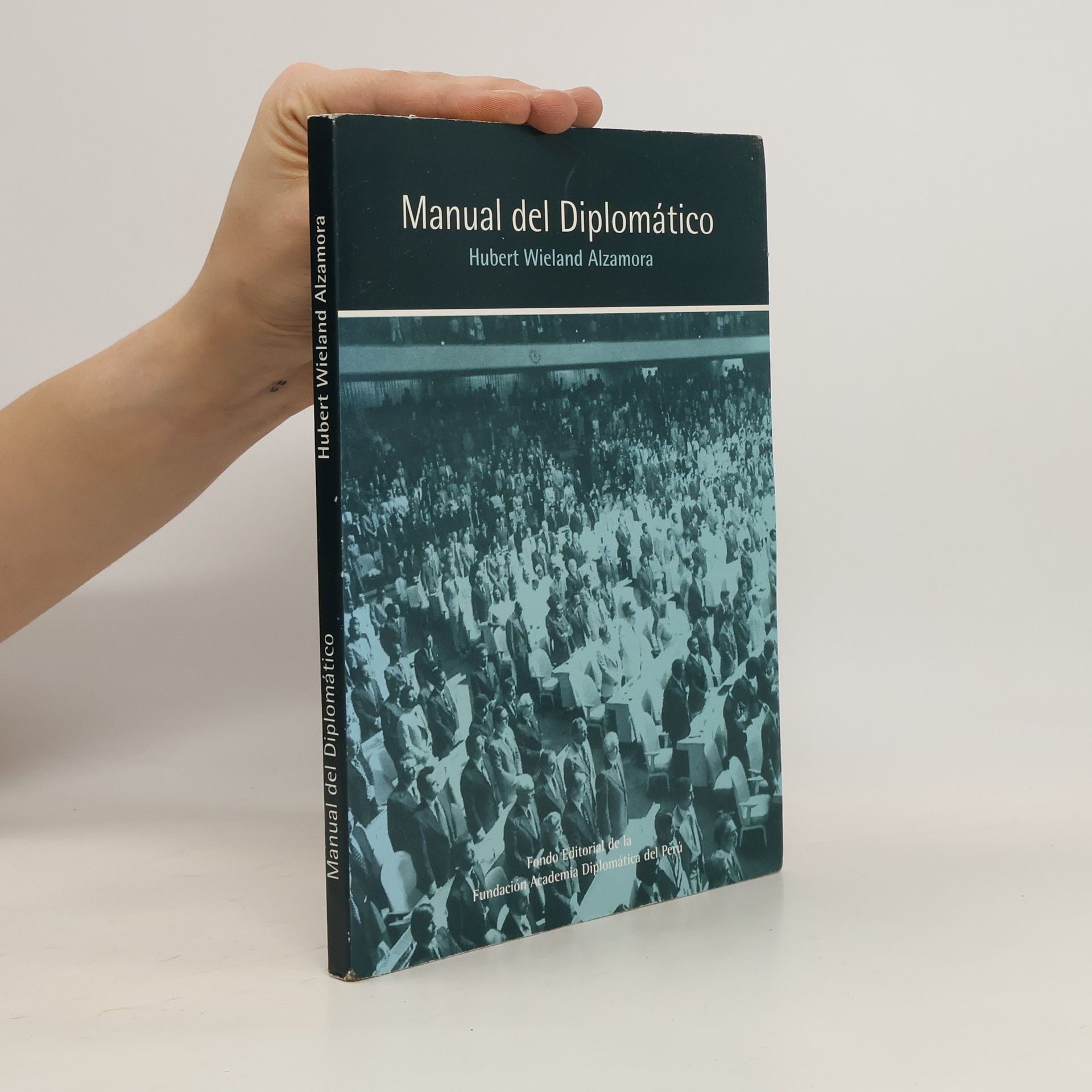 Hubert Wieland Alzamora Manual del diplomático