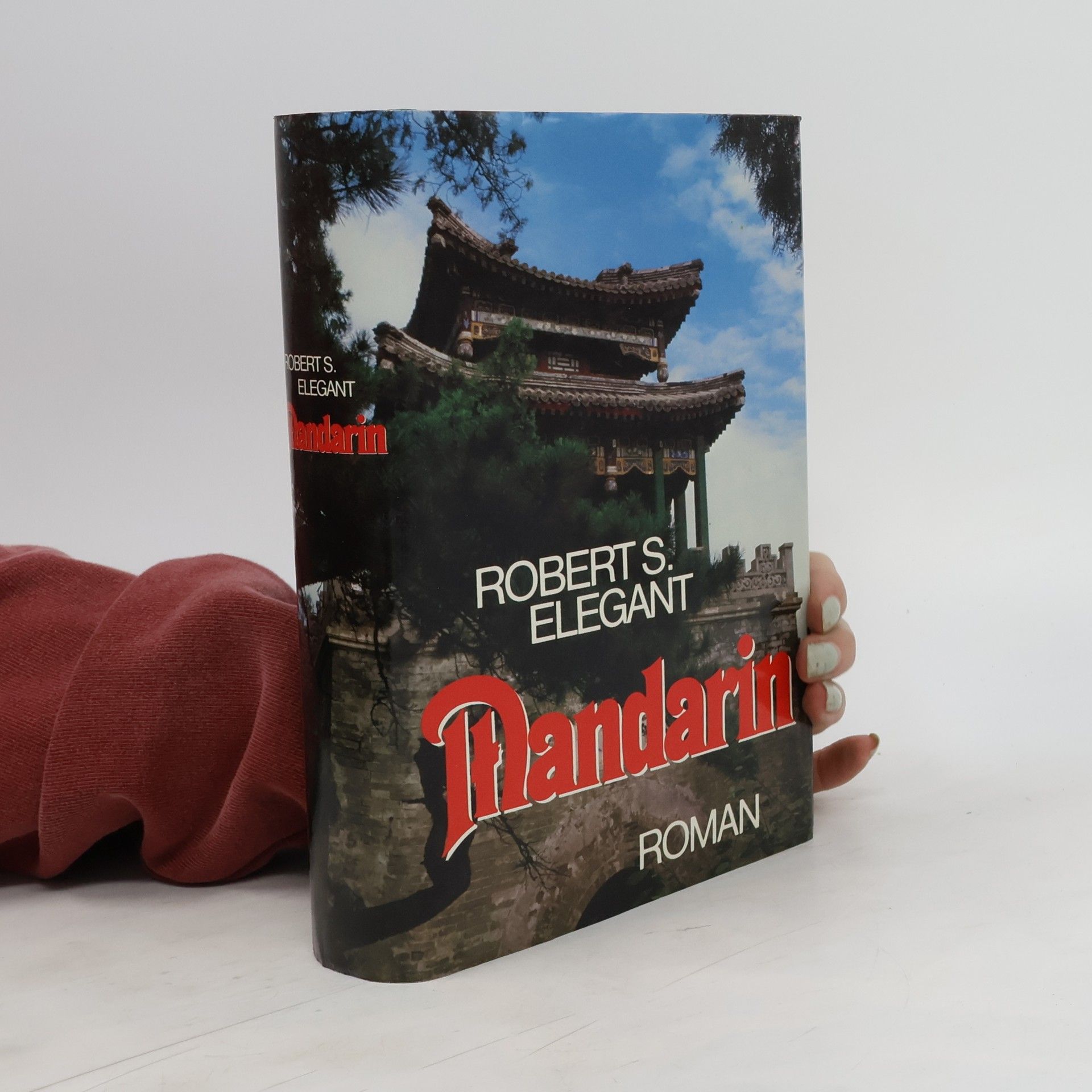 Robert S. Elegant Mandarin