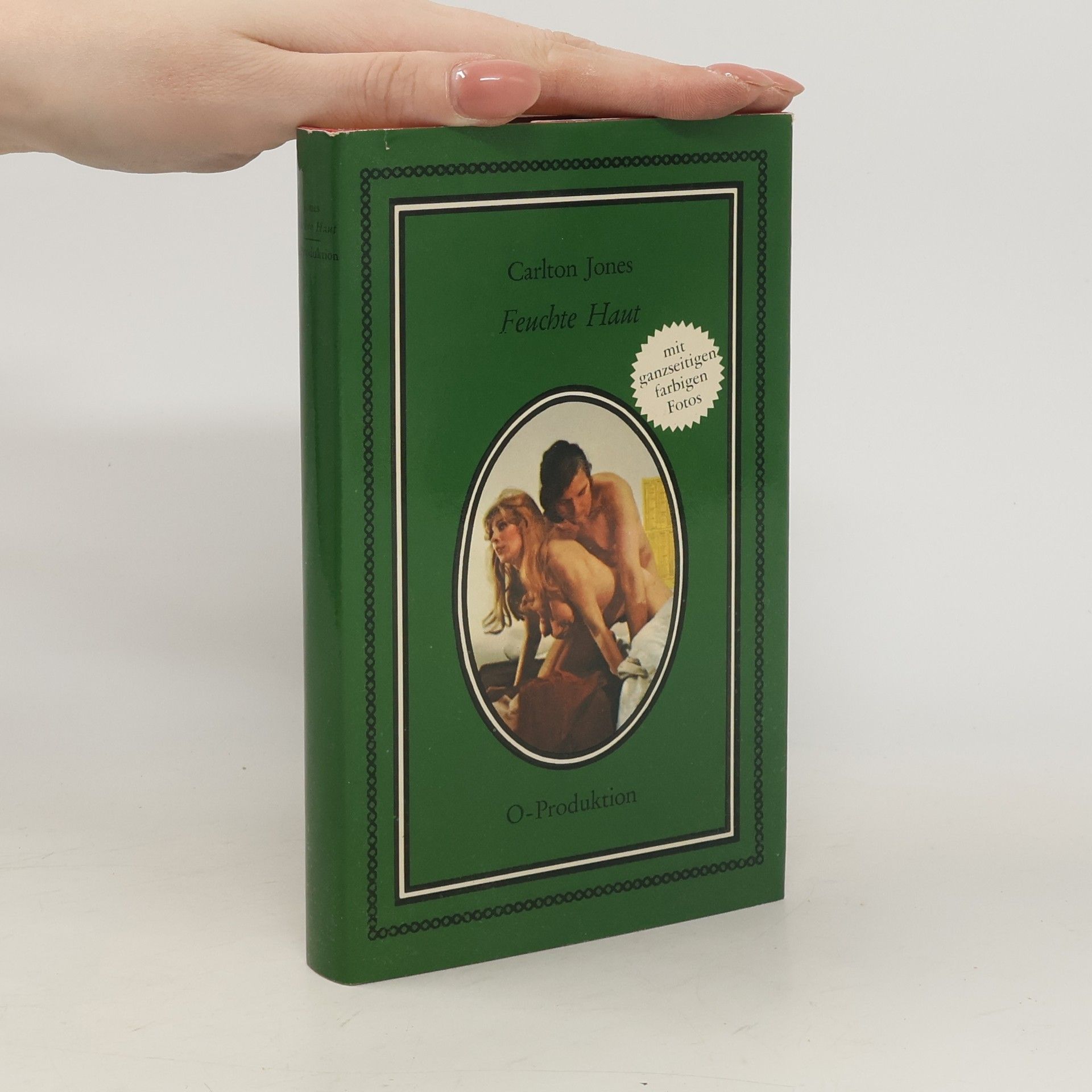 Carlton Jones Feuchte Haut