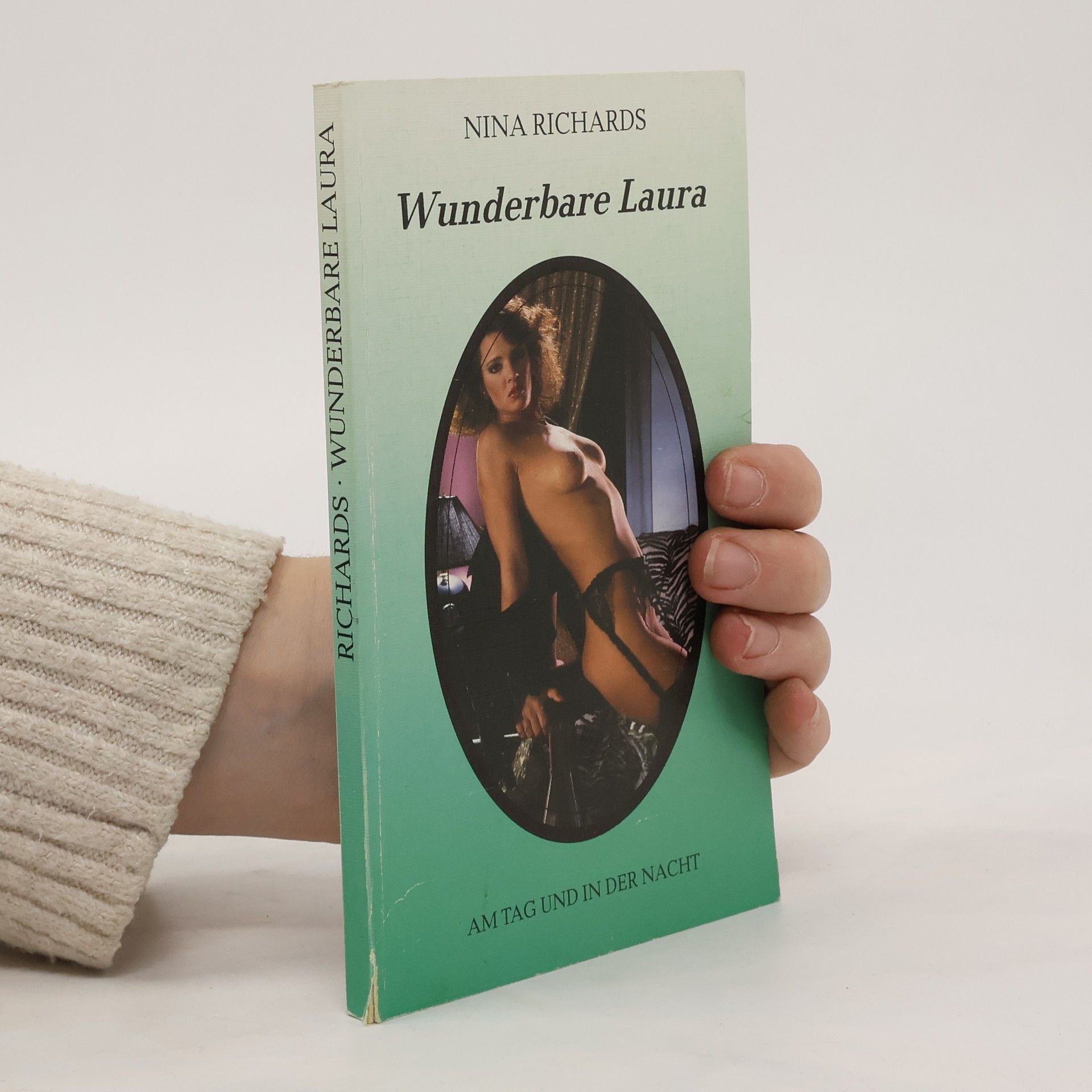 Nina Richards Wunderbare Laura
