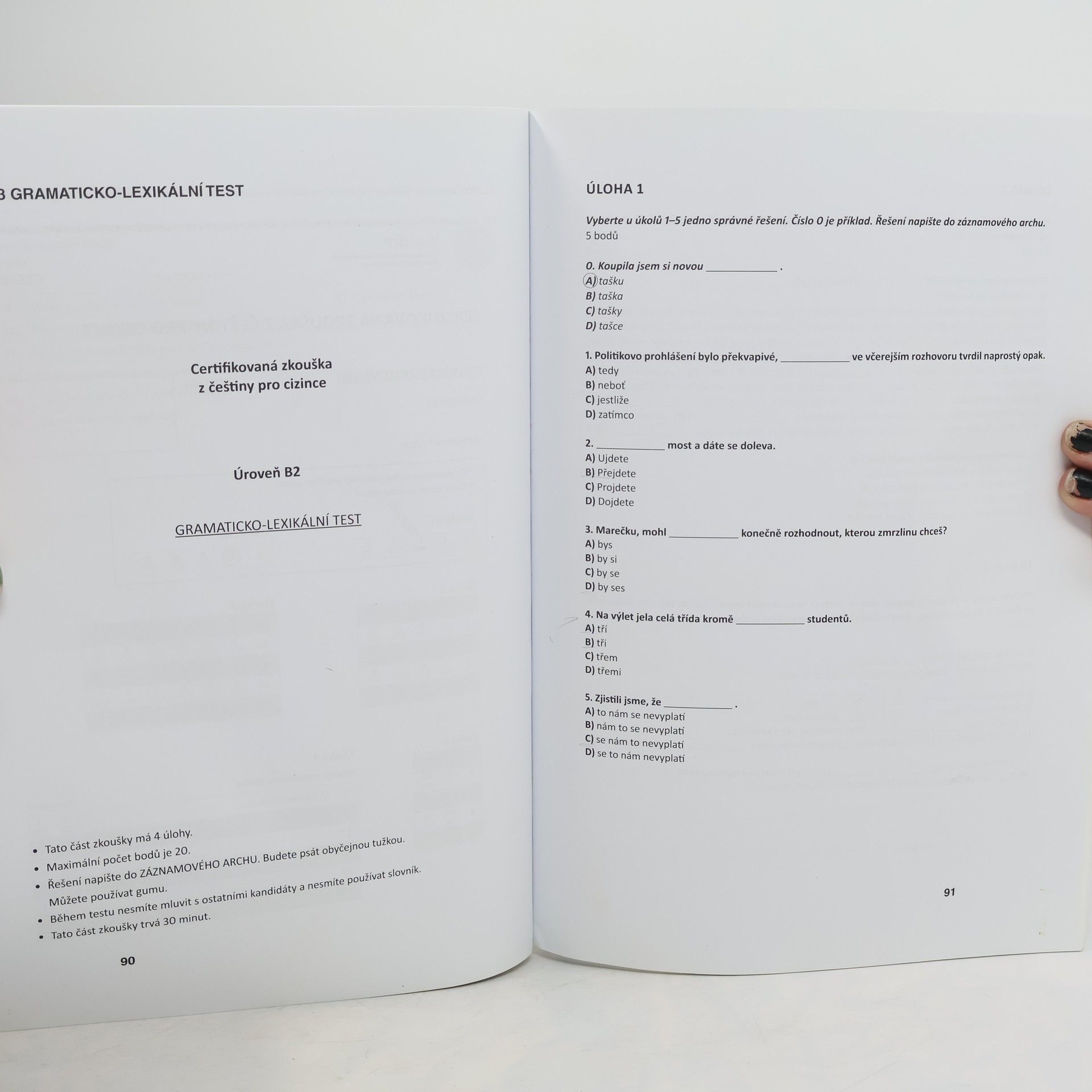 Radomila Kotková Připravujeme se k certifikované zkoušce z češtiny. Úroveň B2 (CCE-B2)