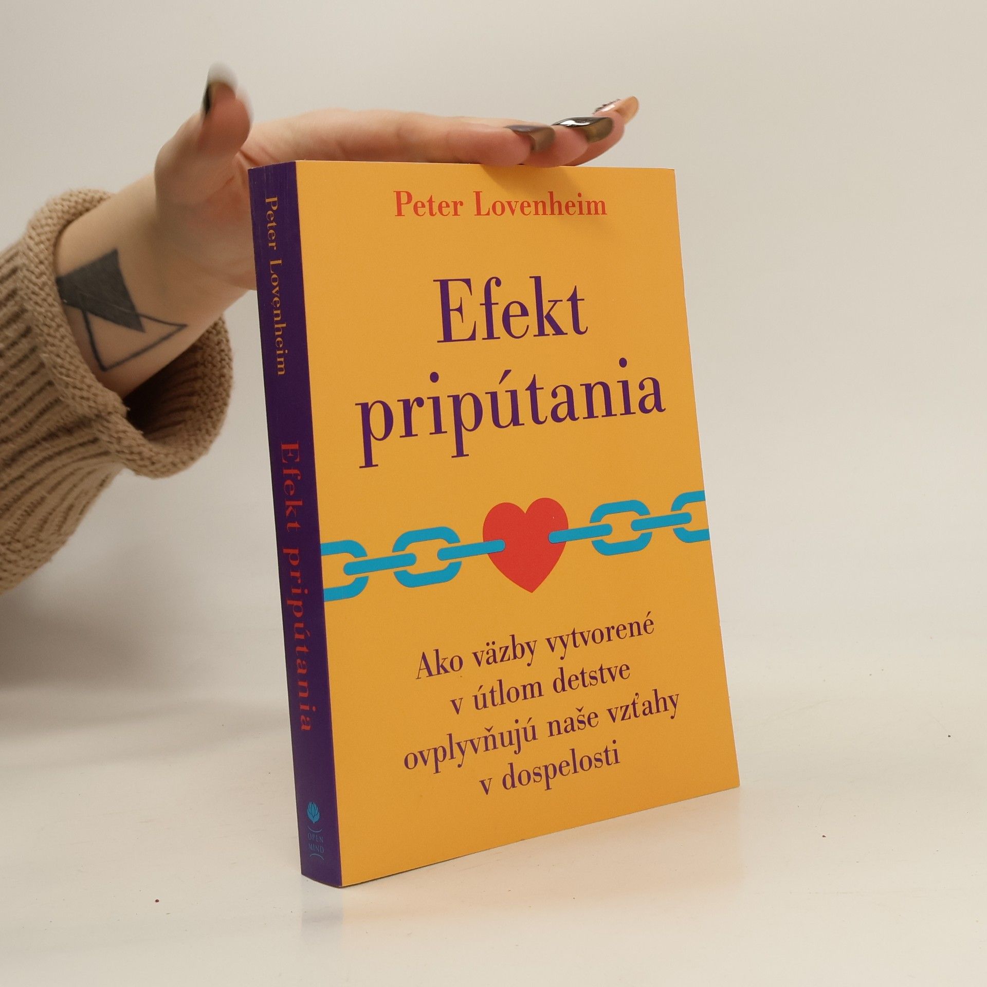 Peter Lovenheim Efekt pripútania