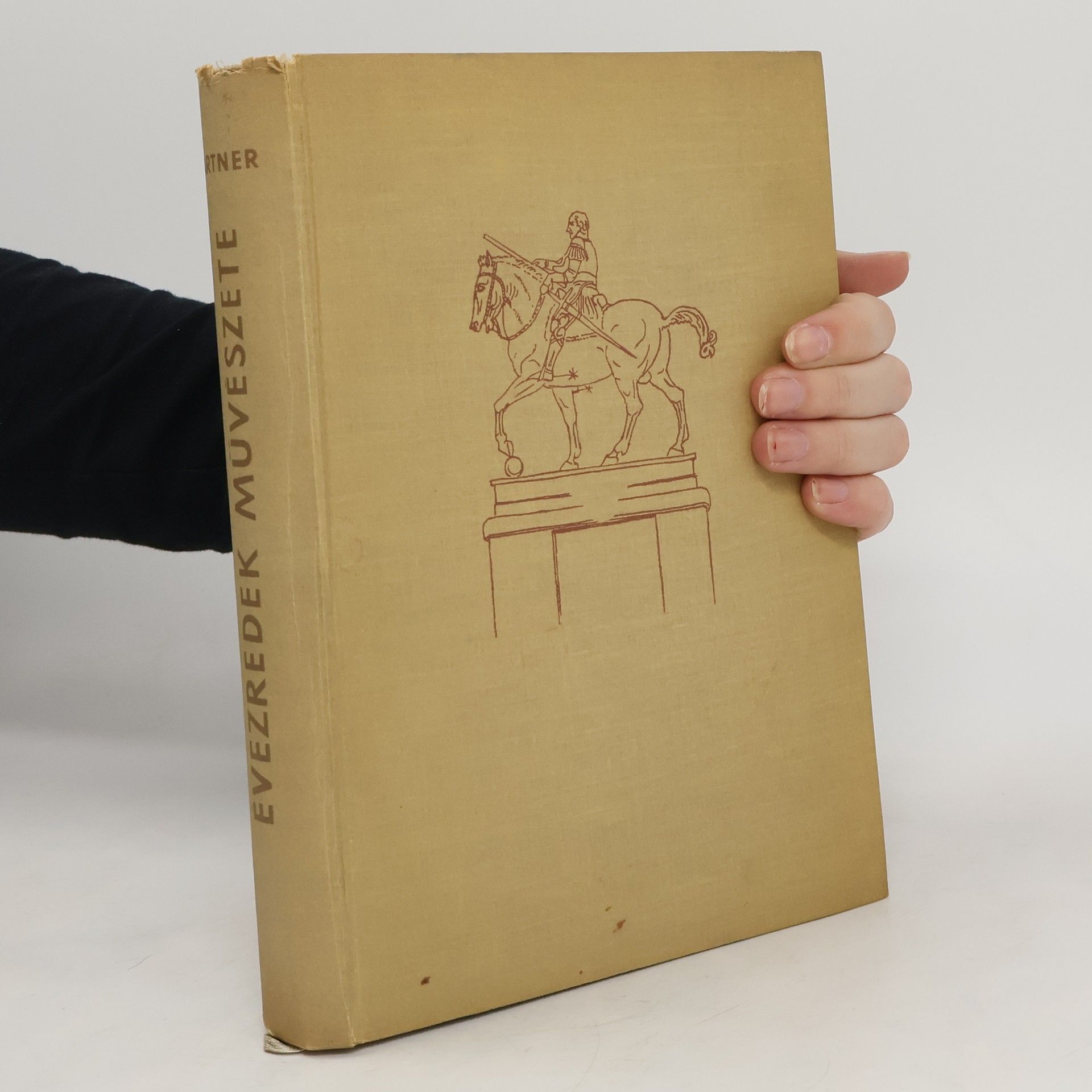 AA.VV. Evezredek müveszete