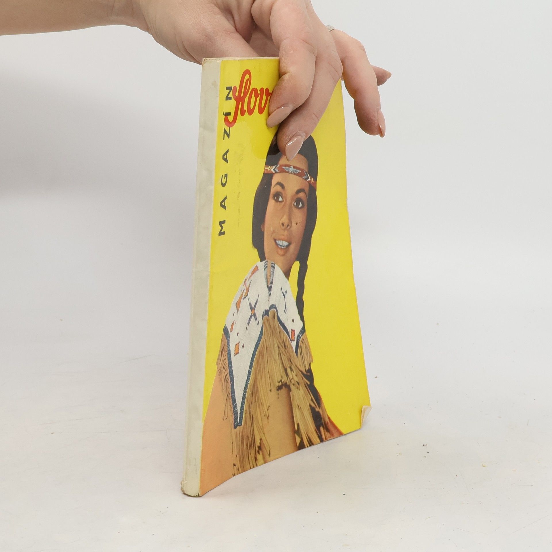Autores varios Magazín. Slovo 66