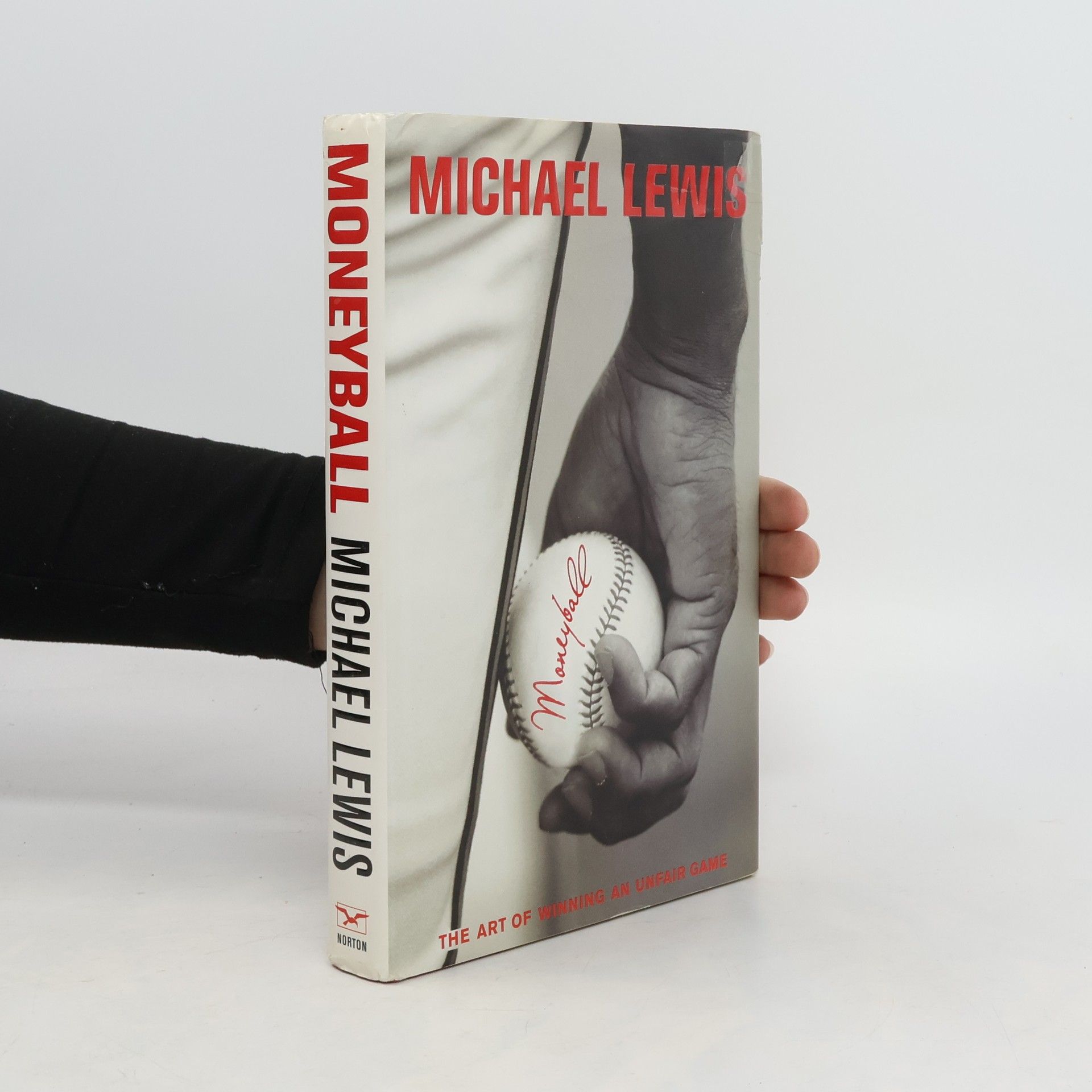 Michael Lewis Moneyball : the art of winning an unfair game
