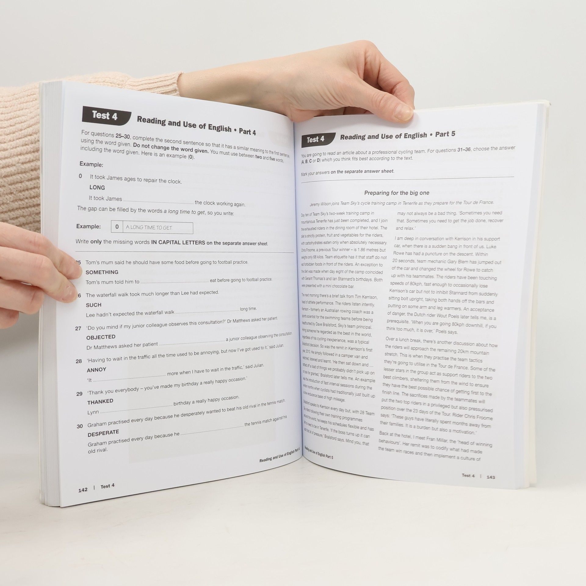 Various authors First Trainer 2; Six Practice Tests with Answers