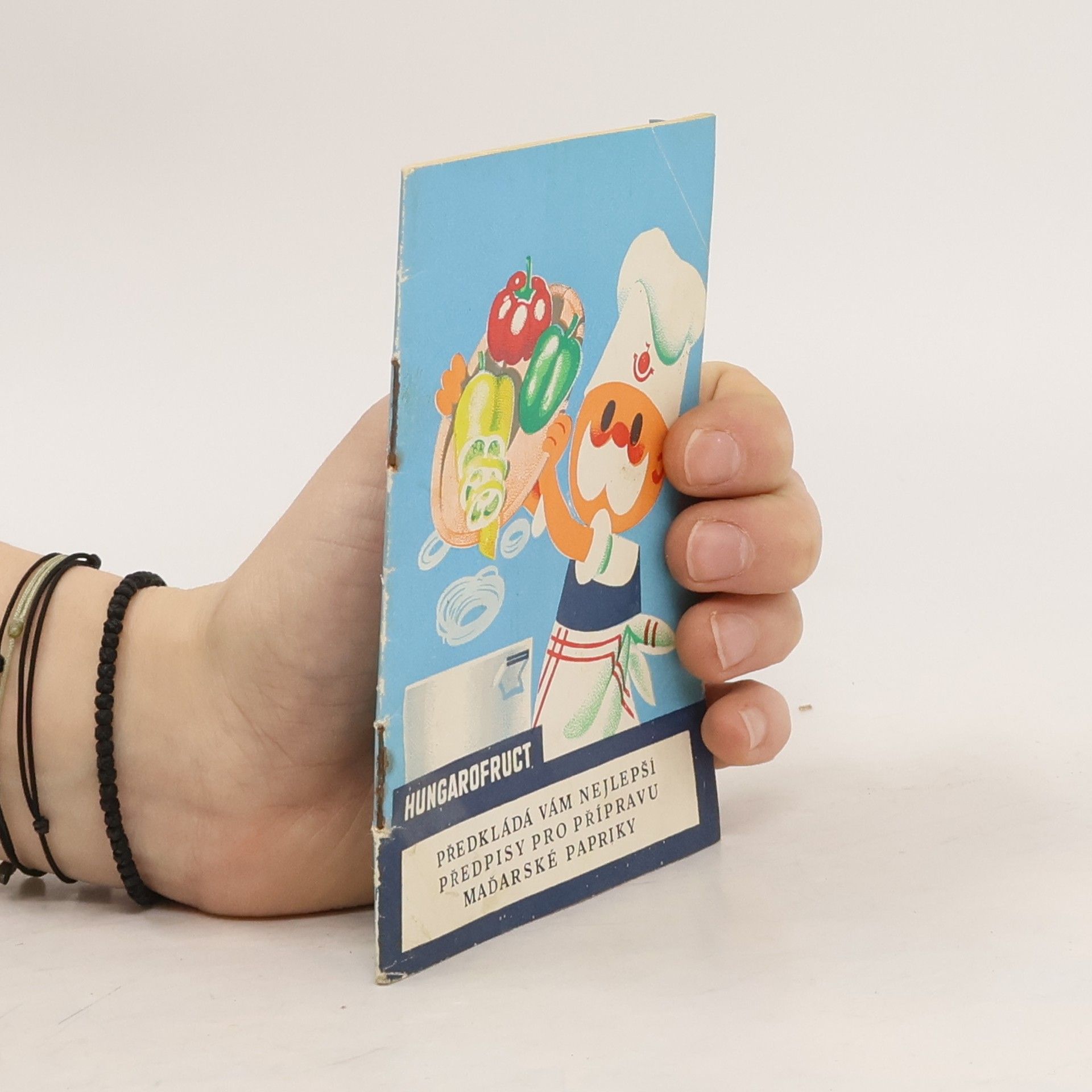 Auteurscollectief Hungarofruct. Předkládá vám nejlepší předpisy pro přípravu maďarské papriky