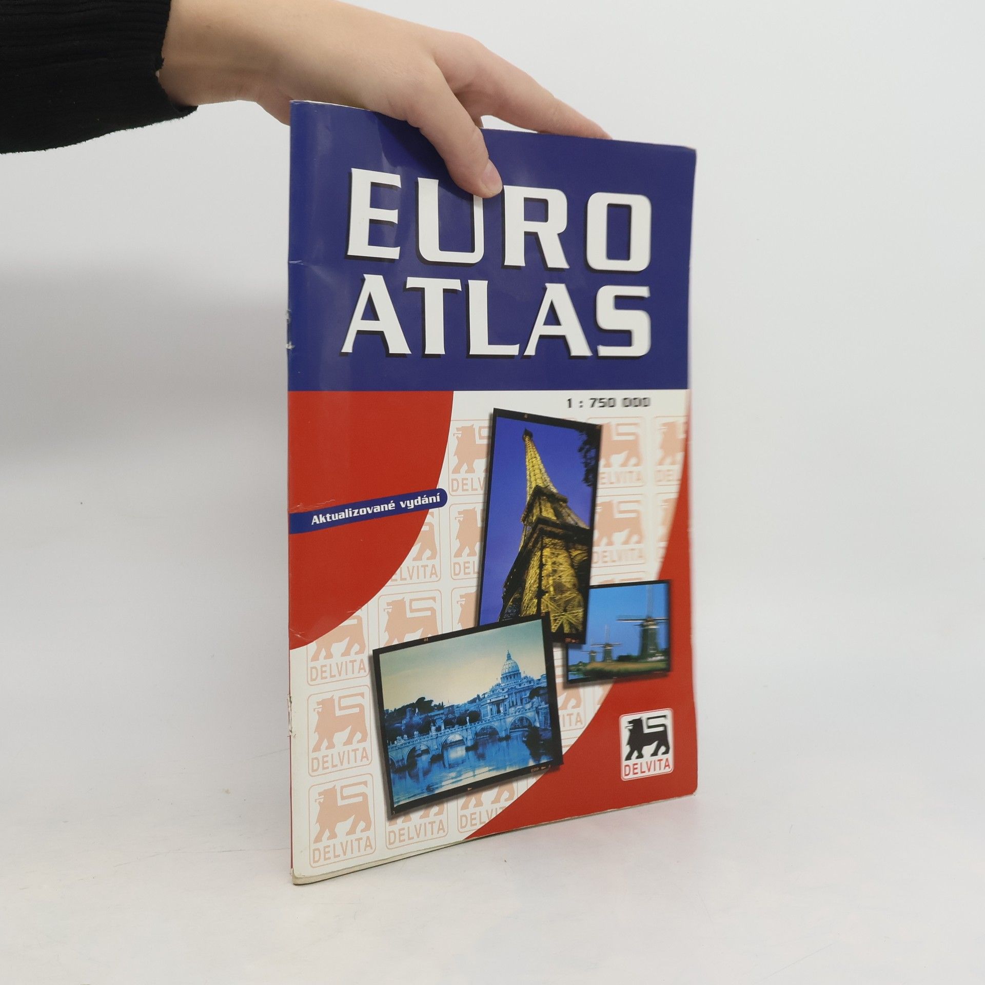 Kolektiv autorů Euro Atlas 1: 750 000
