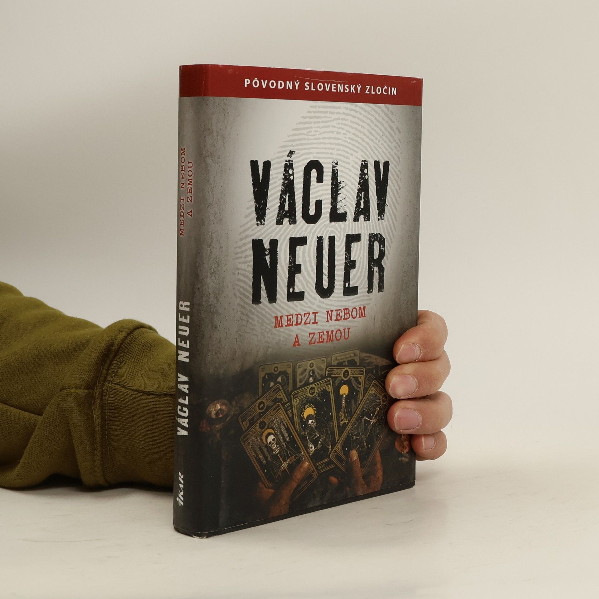 Václav Neuer Medzi nebom a zemou