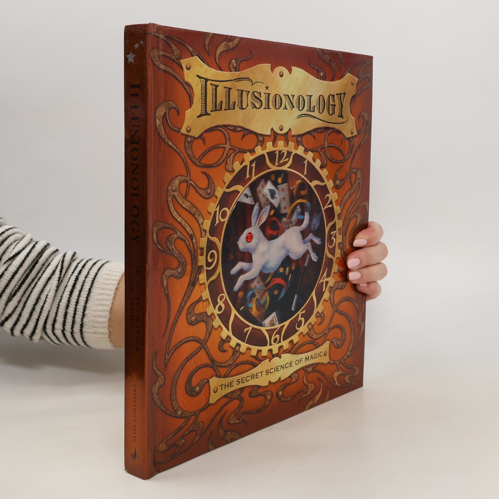 Collectif d'auteurs Ilusionology