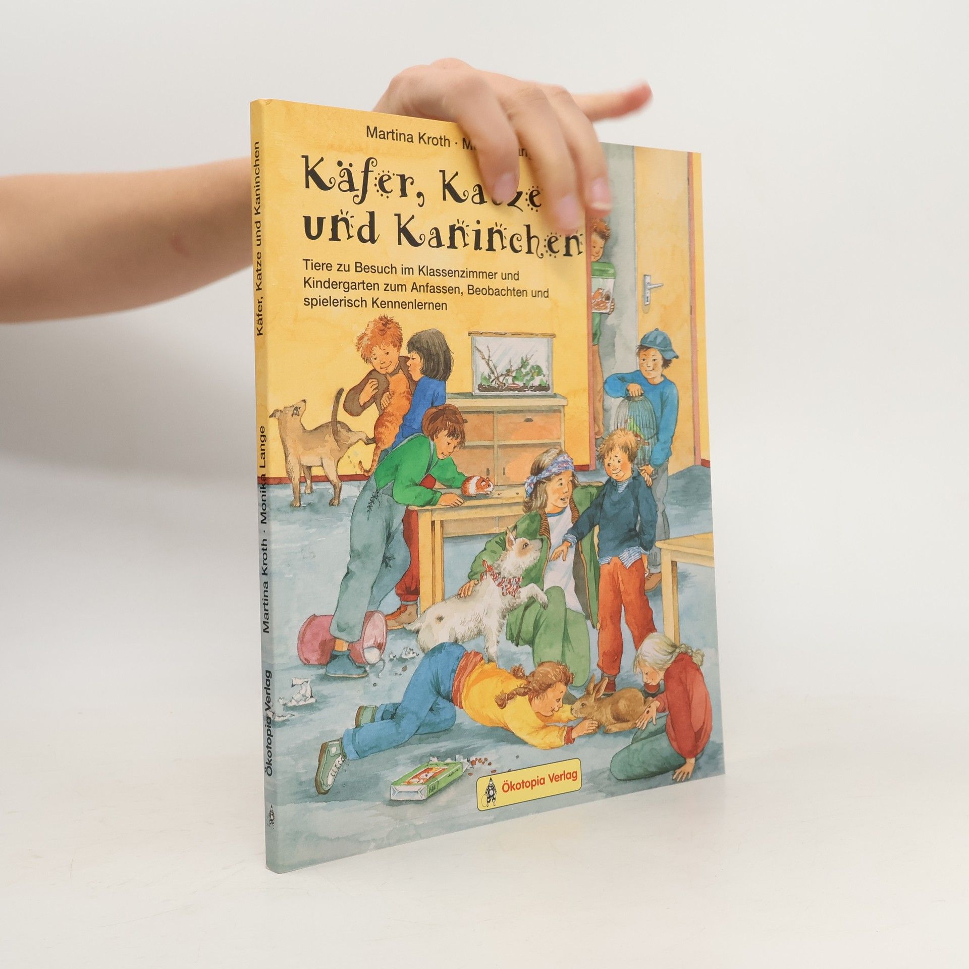 Martina Kroth Käfer, Katze und Kaninchen