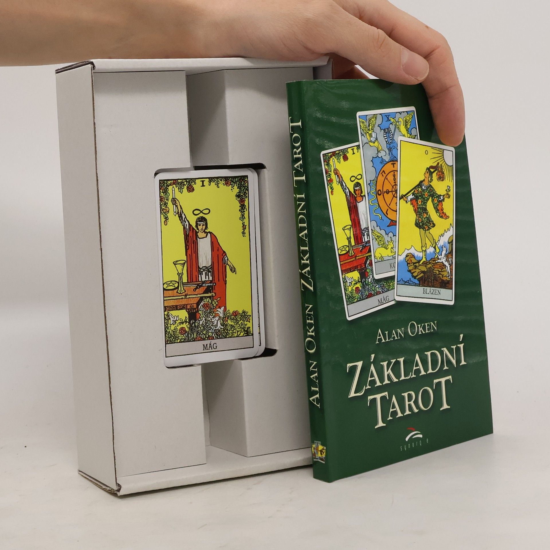 Alan Oken Základní Tarot. Kniha, sedmdestátosm karet a Tarotový váček