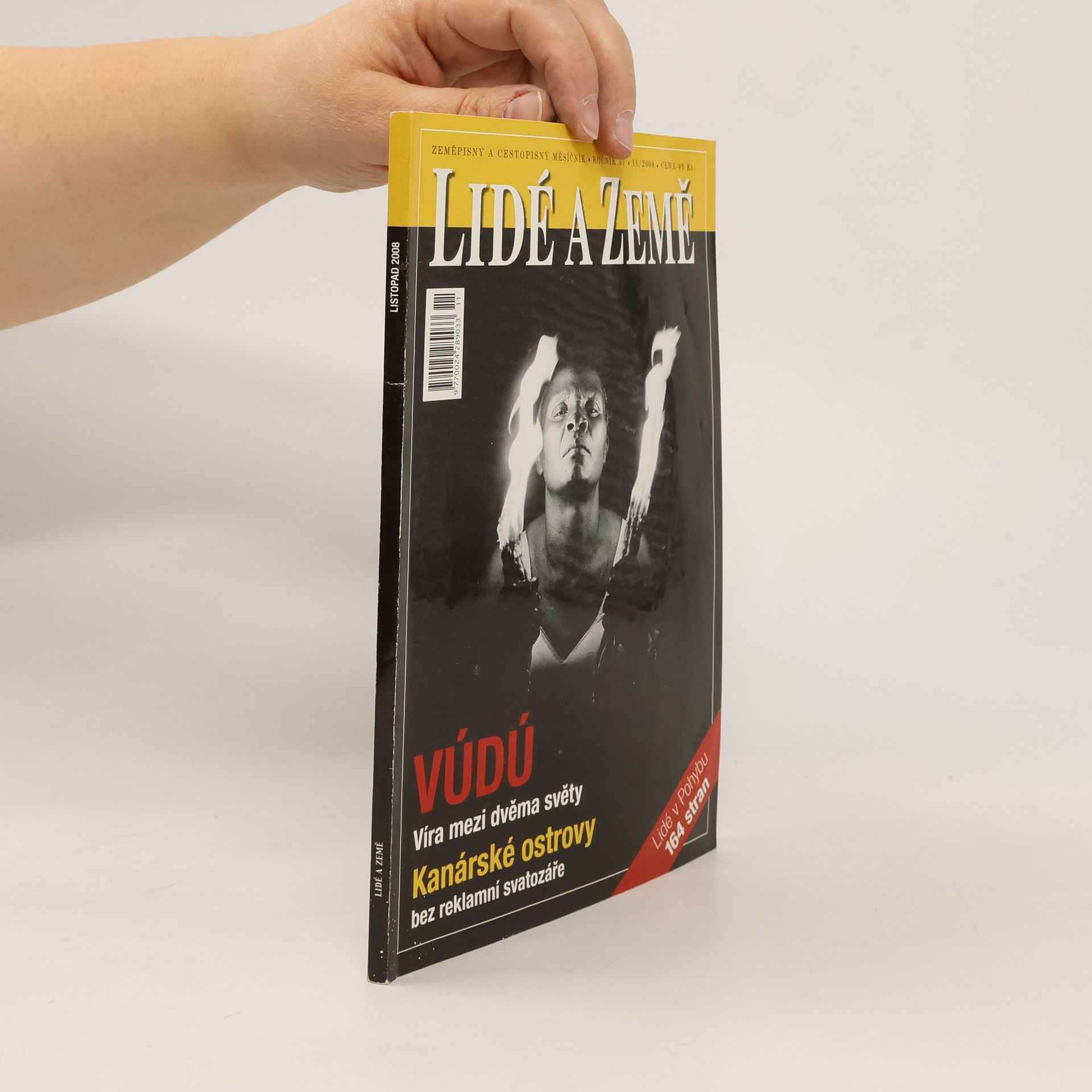 Collectif d'auteurs Lidé a země 11/2018