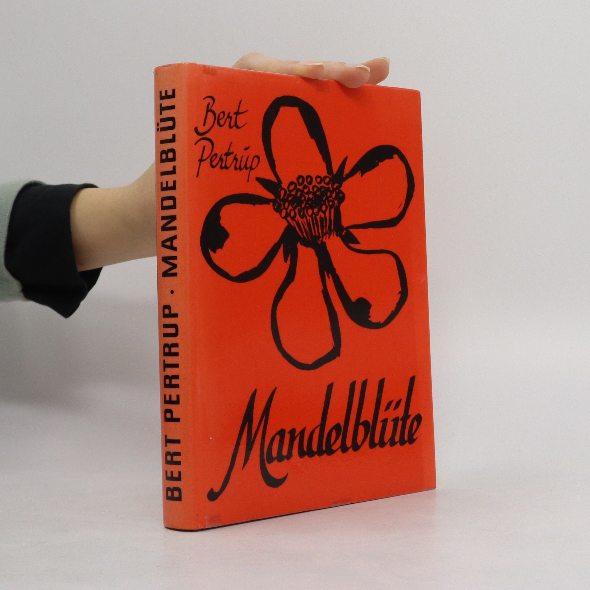 Mandelblüte