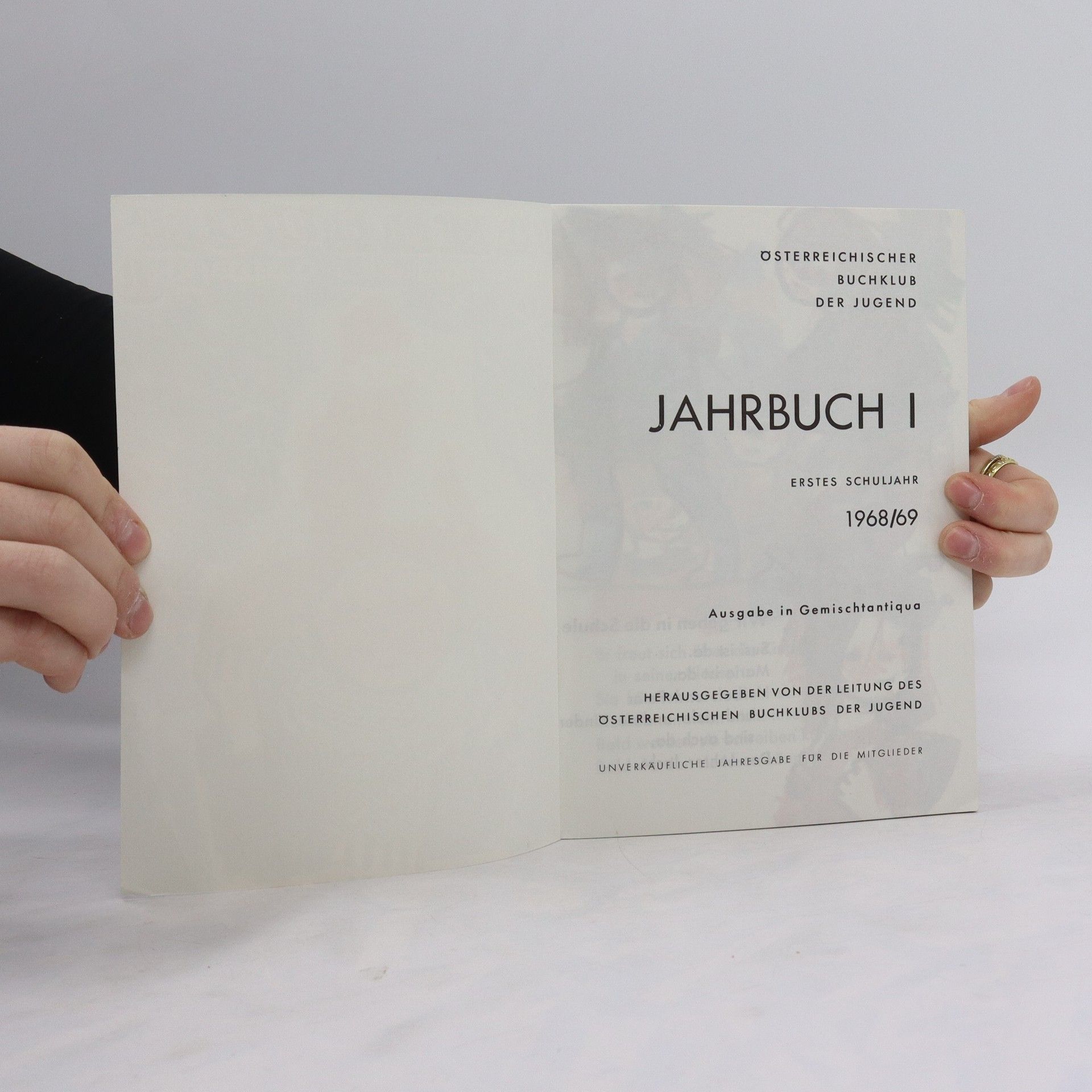 kolektiv Jahrbuch 1