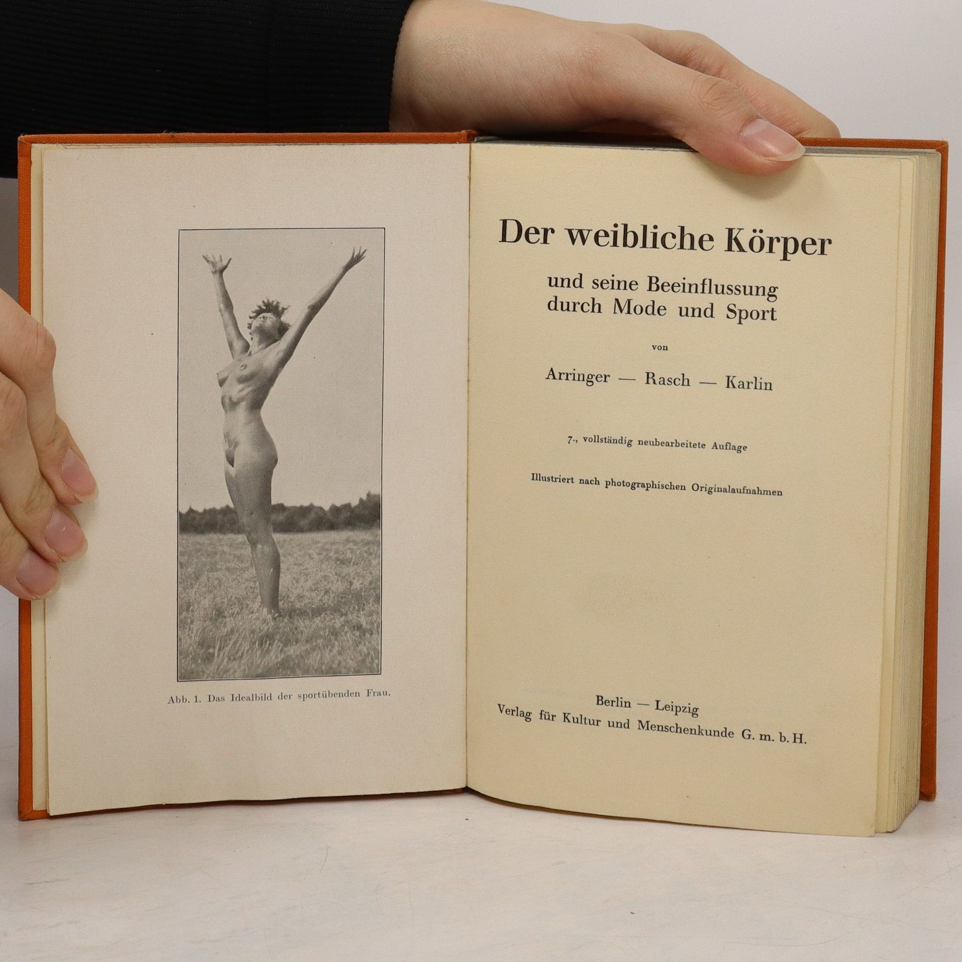 Arringer Rasch Karlin Der Weibliche Körper und seine Beeinflussung durch Mode und Sport