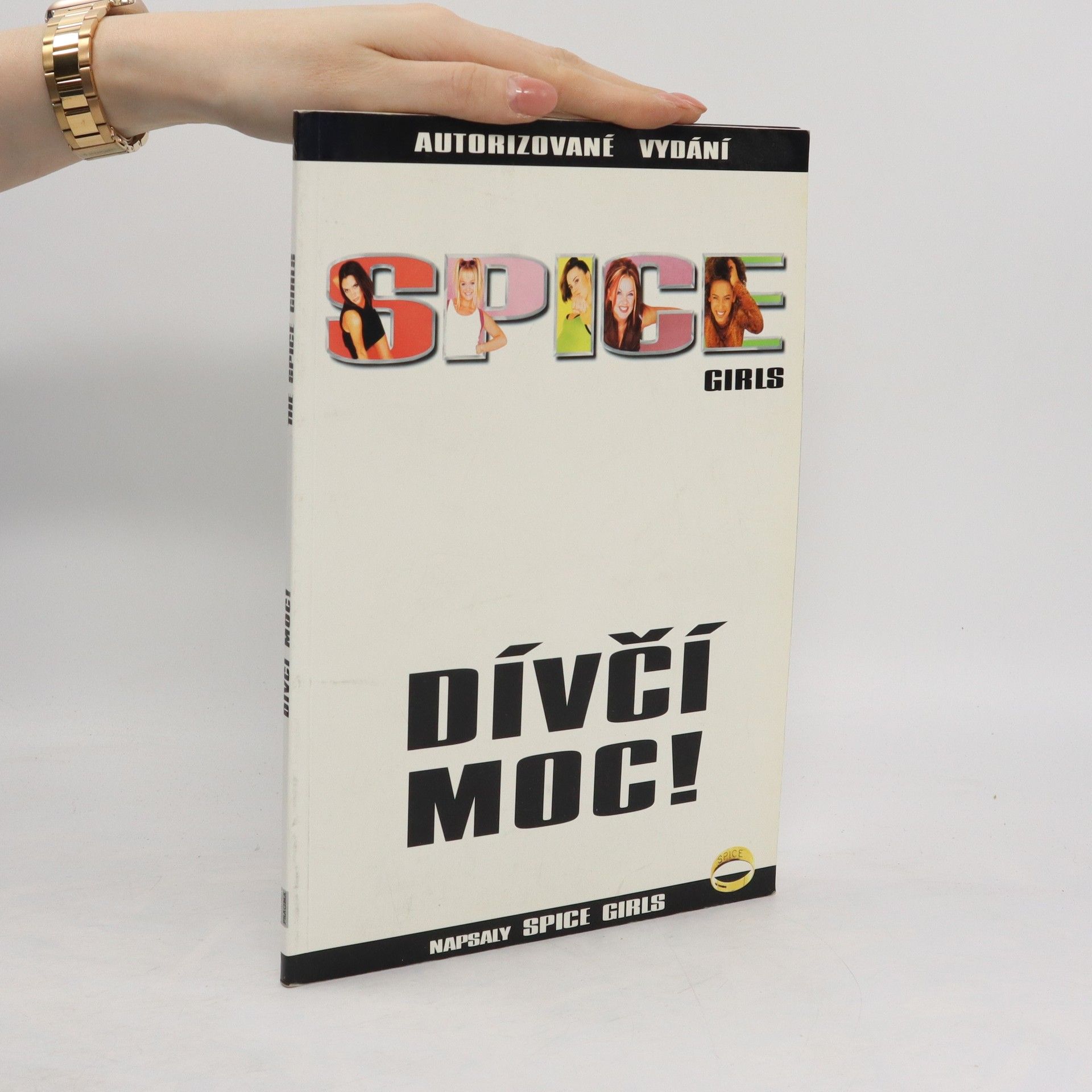 Space Girls Dívčí moc!