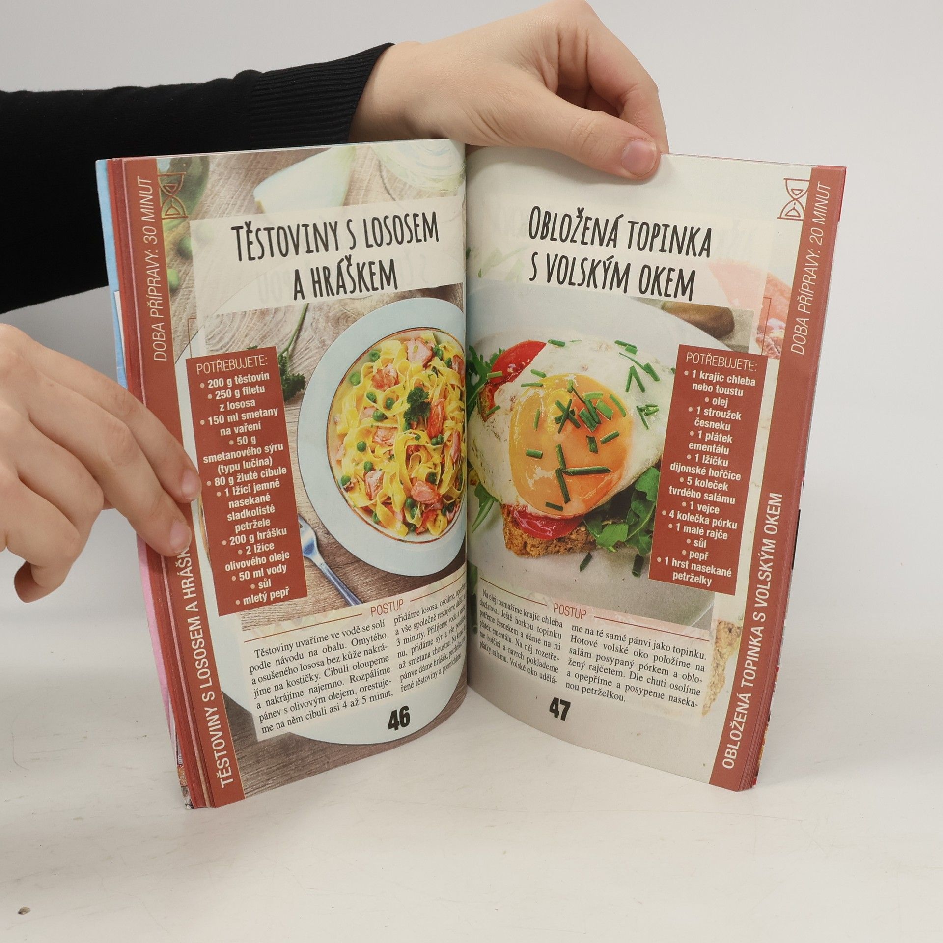 Kolektiv autorů Nedělní Aha! Extra. Úsporná kuchařka