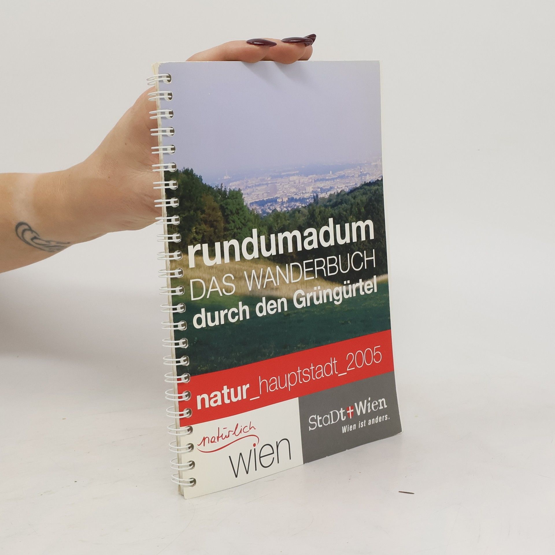 Autorenkollektiv Rundumadum. Das Wanderbuch durch den Grüngürtel