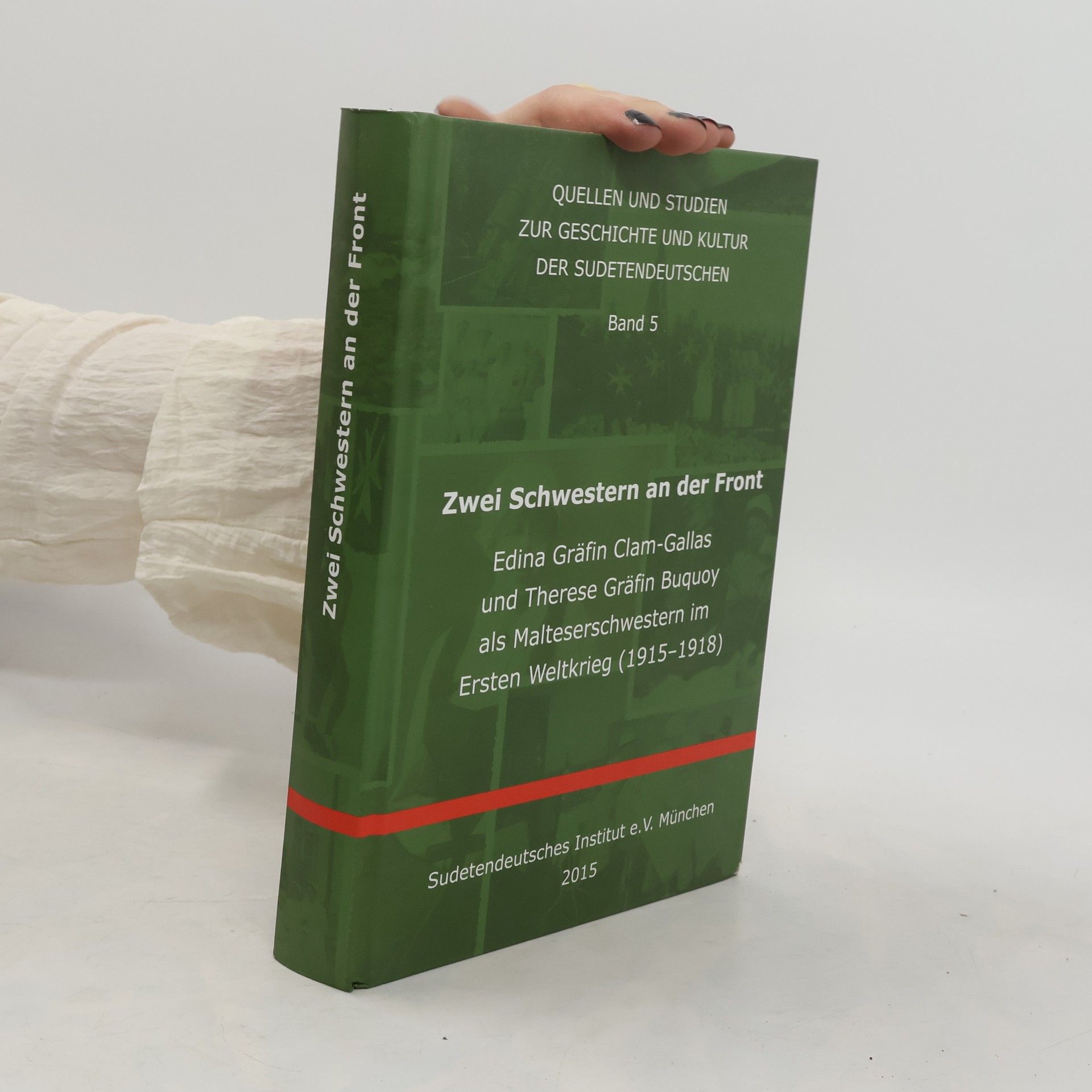Zwei Schwestern an der Front