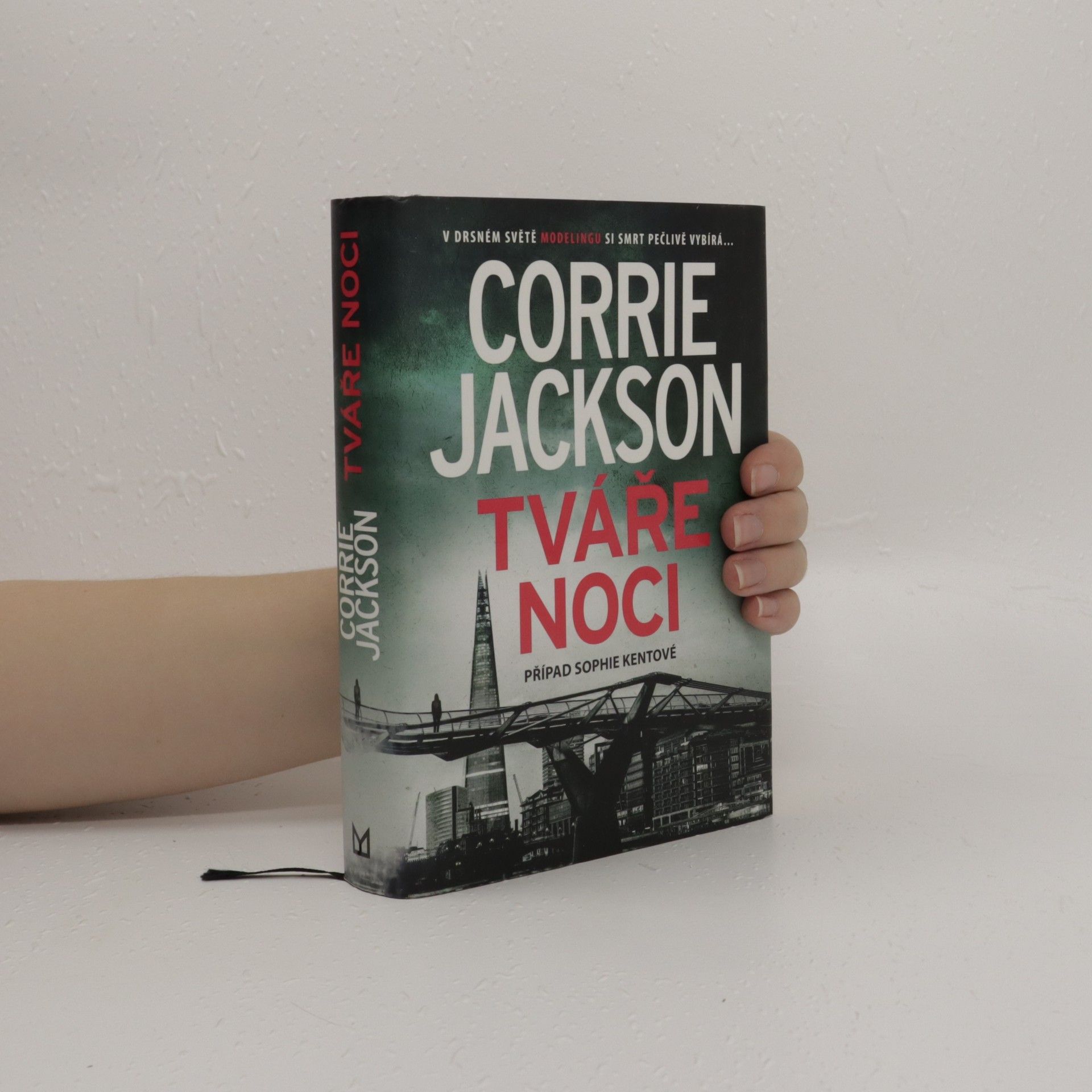 Corrie Jackson Tváře noci